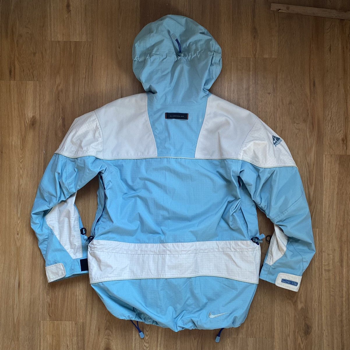 Nike × Nike ACG × Vintage Vintage Nike ACG Hardshell Jacket Parka babyblue creme Size US M / EU 48-50 / 2 - 3 Thumbnail