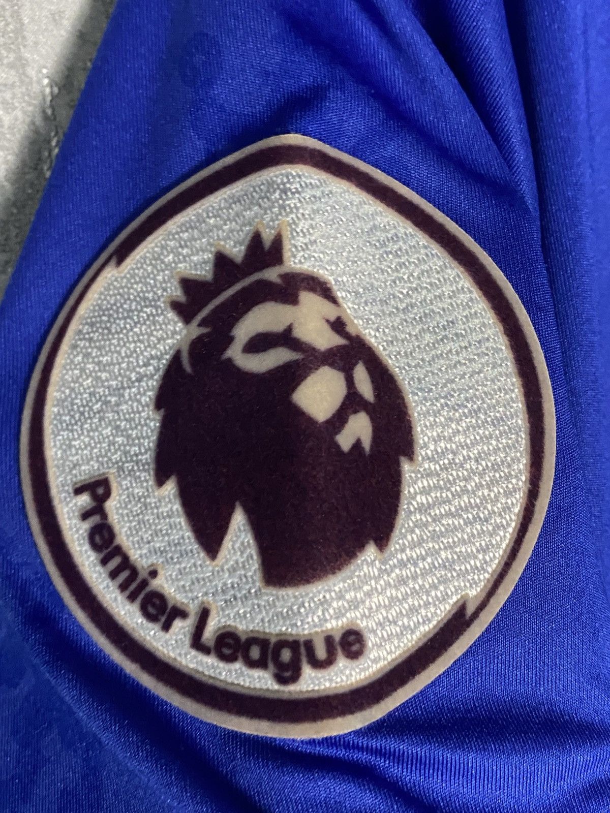 Adidas Chelsea Adidas Soccer Jersey 2016/17 Home #22 Willian kit Size US M / EU 48-50 / 2 - 6 Thumbnail
