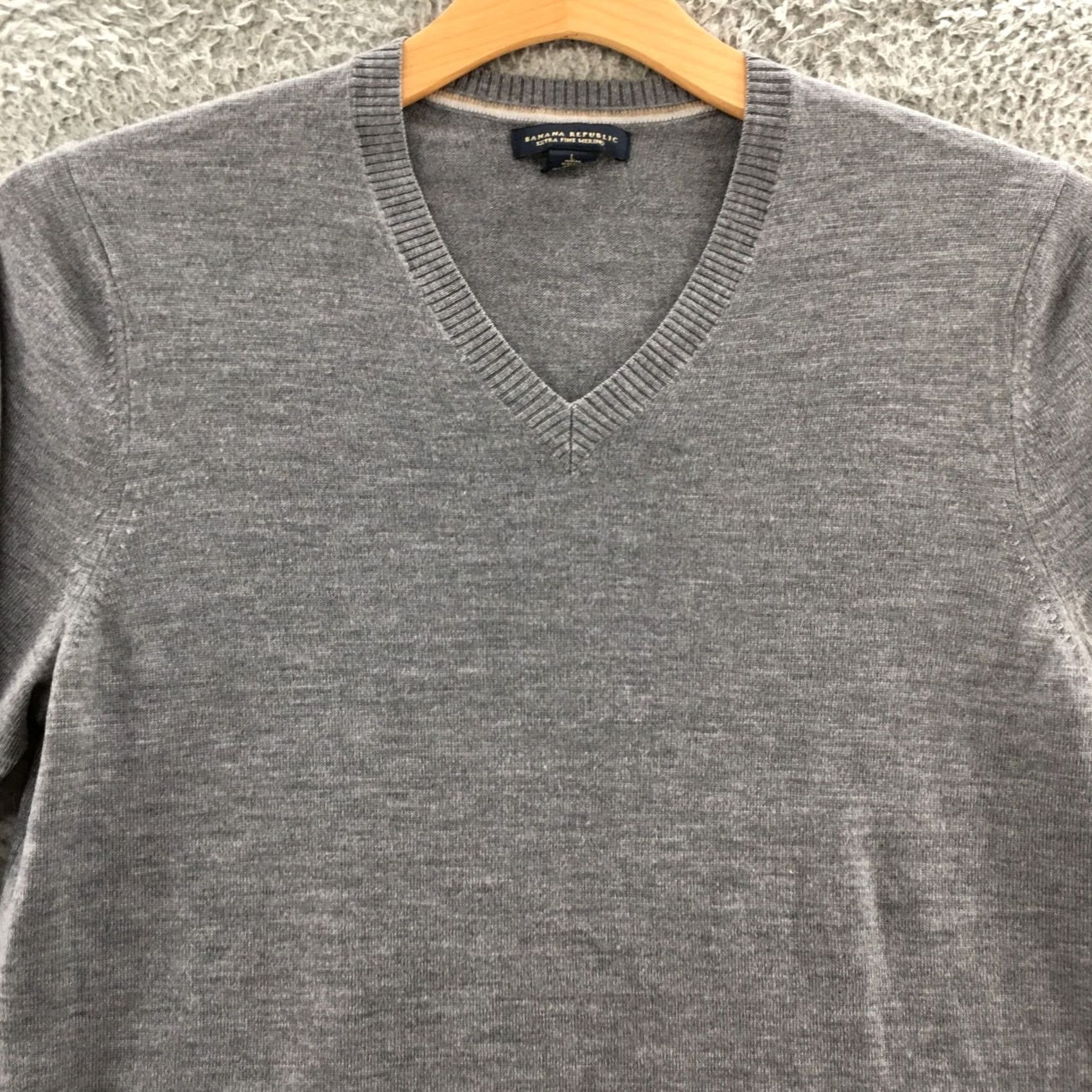 Banana Republic Banana Republic Sweater Mens L Gray Merino Extra Fine Wool Knitted Long Sleeve Size US L / EU 52-54 / 3 - 2 Thumbnail