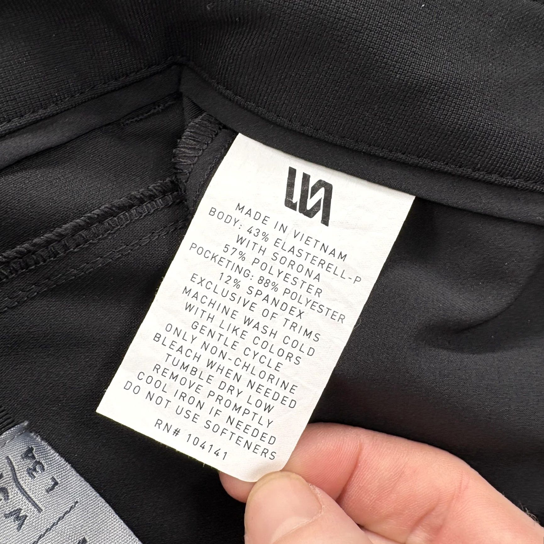 Vintage VRST Limitless 5-Pocket Pants Mens 31x32 Black Stretch Athletic Fit Tapered Leg Size US 31 - 5 Thumbnail