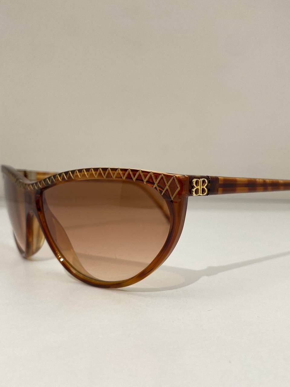 Balenciaga Balenciaga BB Logo Cat Eye Retro Vintage Sunglasses 90s Size ONE SIZE - 5 Thumbnail