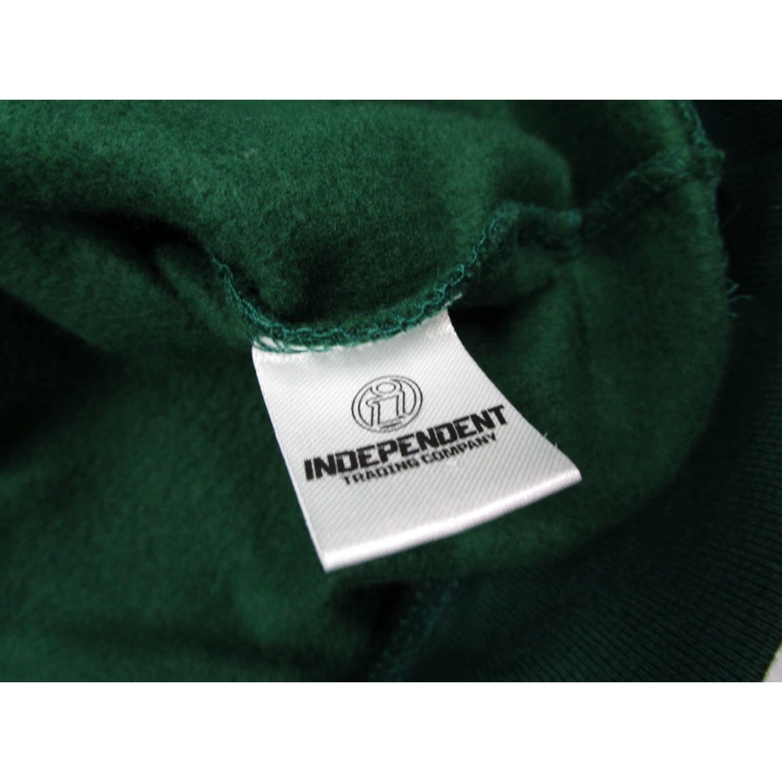 Vintage FTP Crewneck Sweatshirt Men's Small Green Fleece Long Sleeve Pullover Size US S / EU 44-46 / 1 - 5 Thumbnail