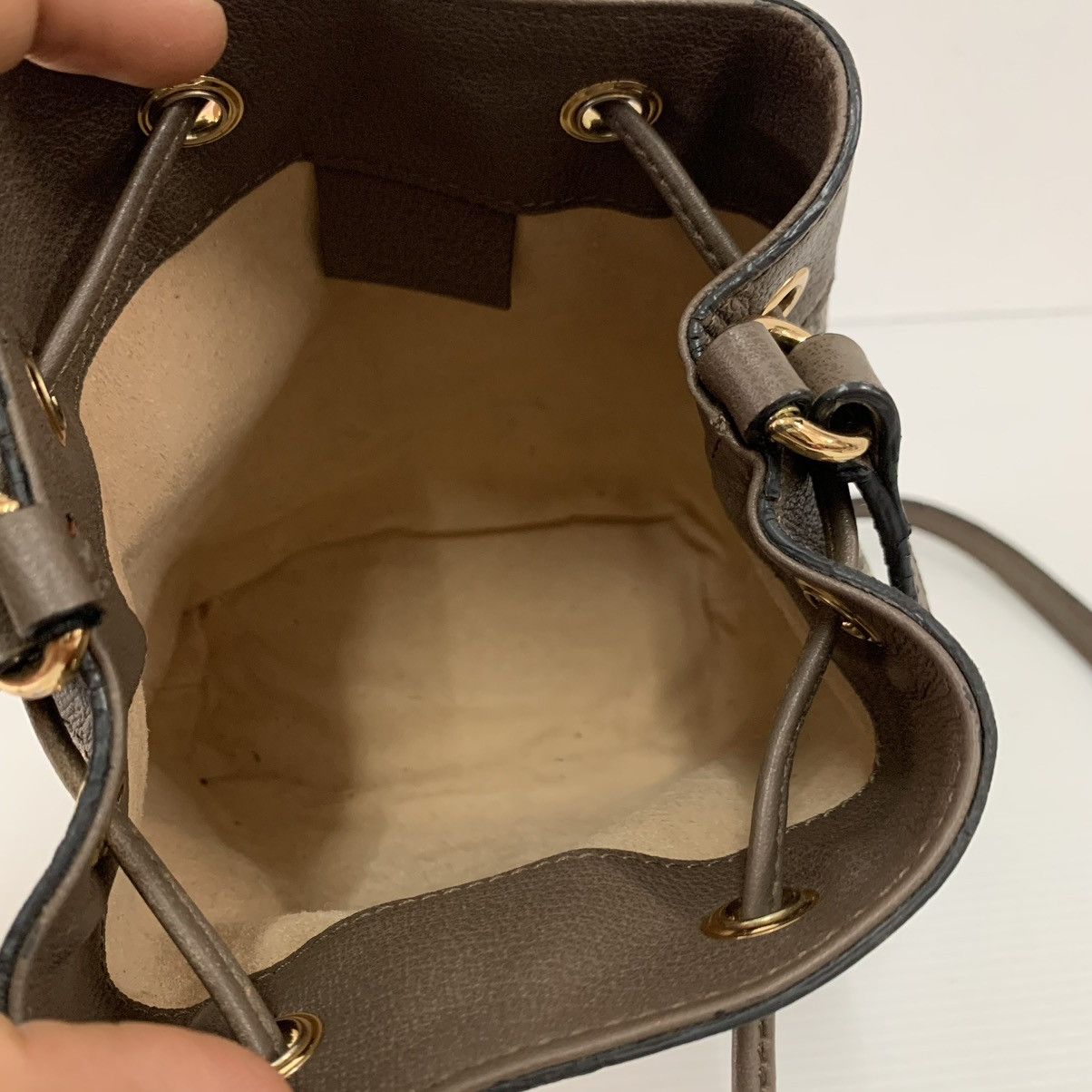 Gucci Gucci Monogram Mini Bucket Slingbag Size ONE SIZE - 5 Thumbnail