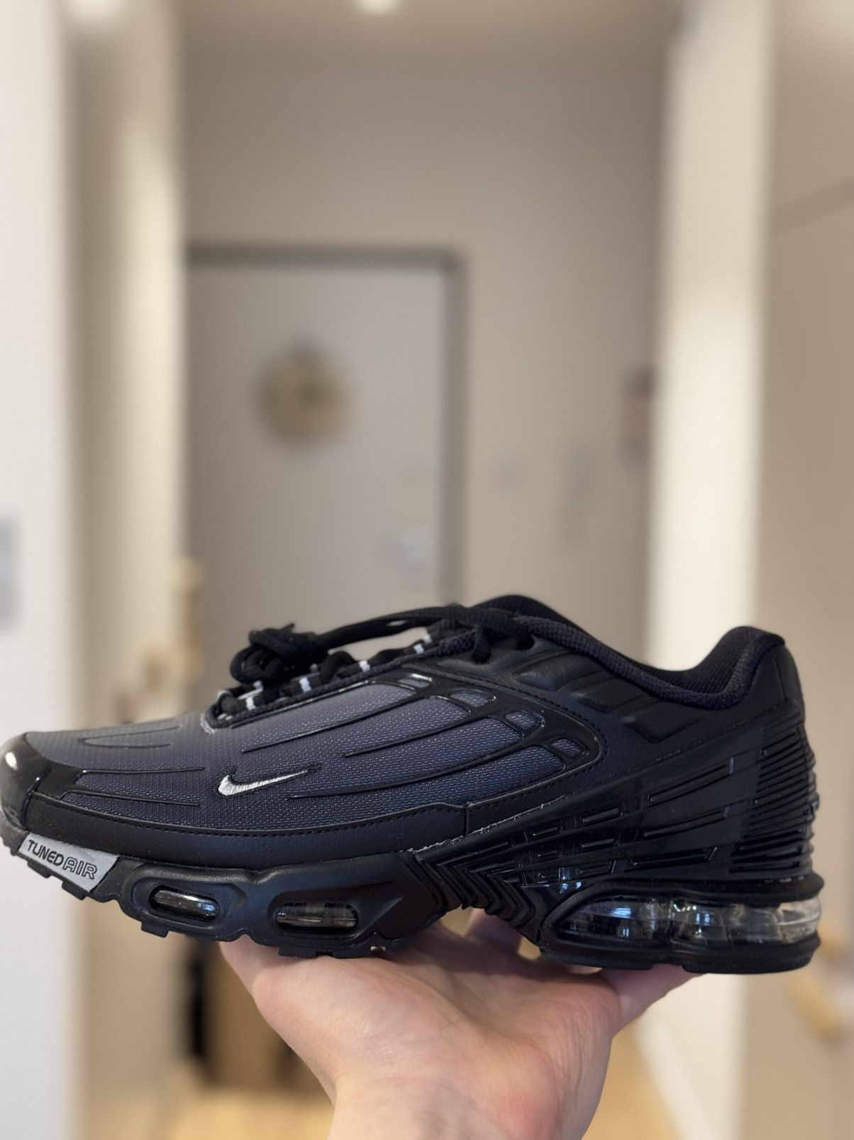 Nike Nike Air Max Plus 3 Black Wolf Grey Size US 8.5 / EU 41-42 - 4 Thumbnail