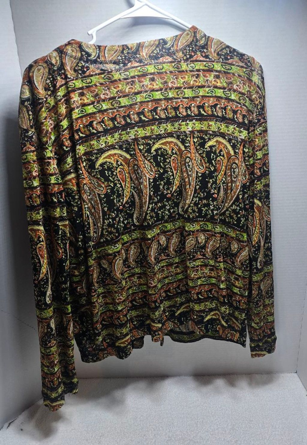 The Unbranded Brand Women's WHITE STAG Long Sleeve Tee L Black Green Paisley Size L / US 10 / IT 46 - 3 Thumbnail