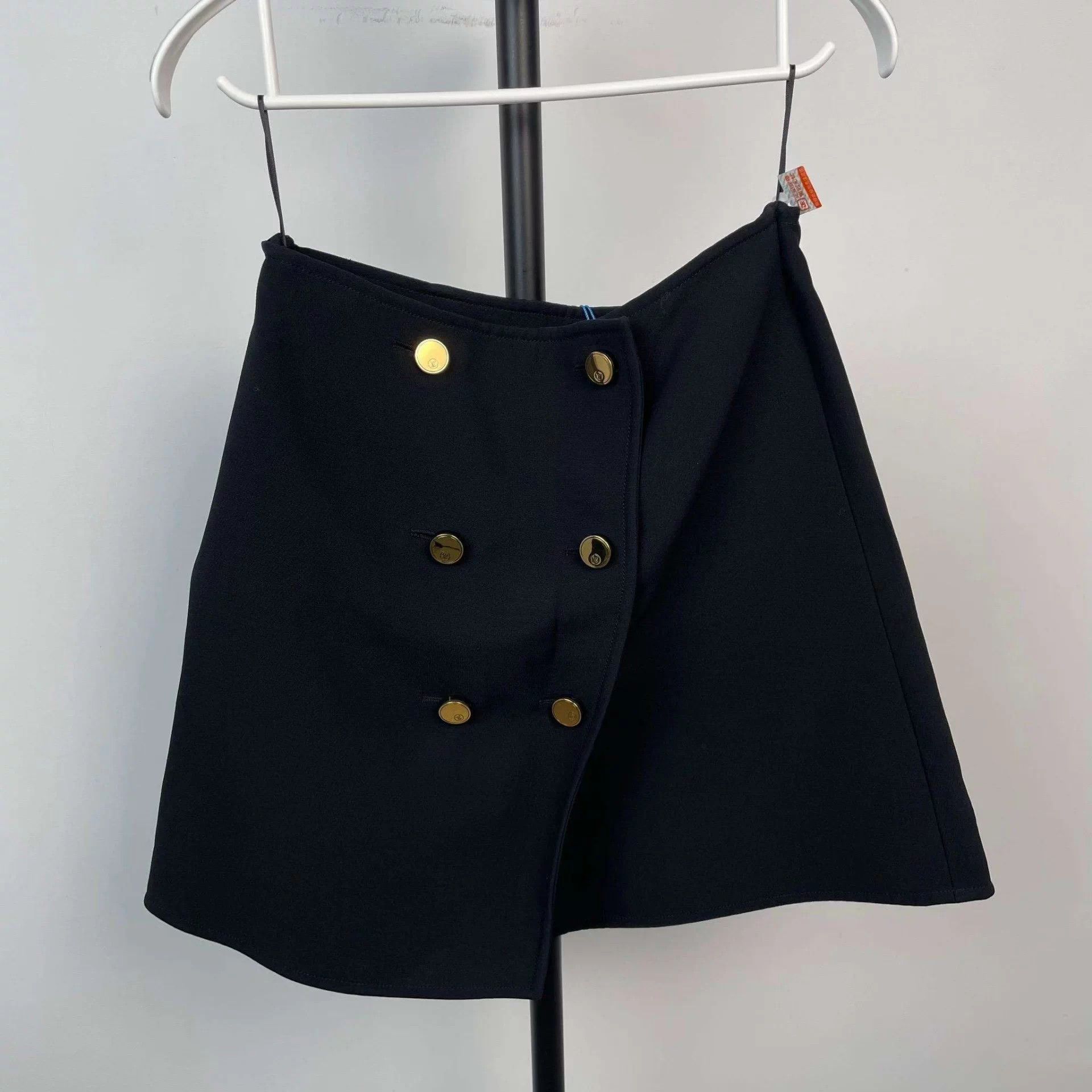 Louis Vuitton LV mini skirt black 34 Size 26" / US 2 / IT 38 - 1 Thumbnail