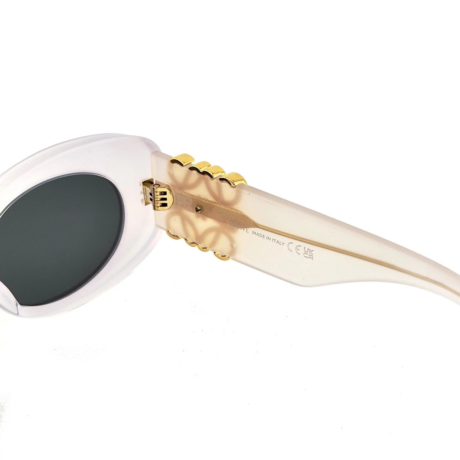 Loewe LOEWE BEVELED OVAL MAXI ANAGRAM LW40175U Gray 40175 Sunglass Size ONE SIZE - 2 Thumbnail