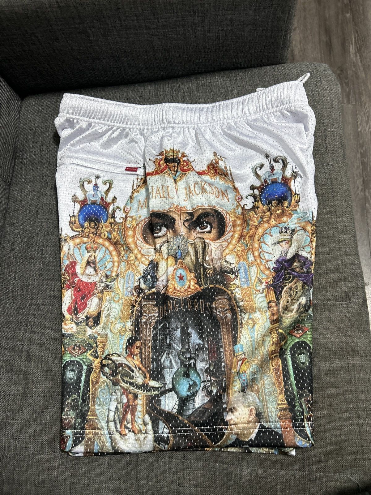 Supreme Supreme michael jackson dangerous mesh shorts white small Size US 30 / EU 46 - 1 Thumbnail