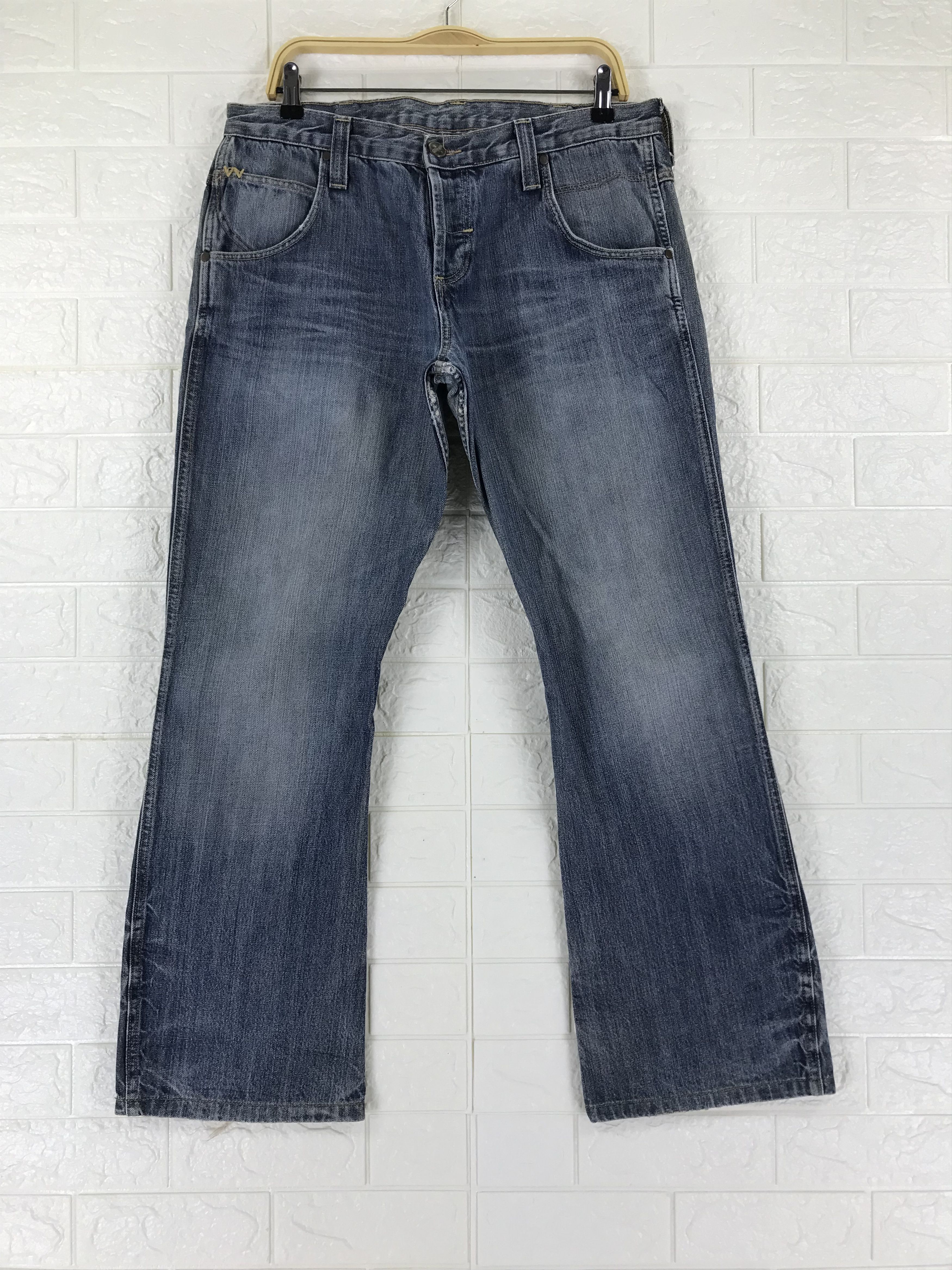 Wrangler Vintage Wrangler Fly Buttons Flare Jeans Size US 35 - 1 Thumbnail