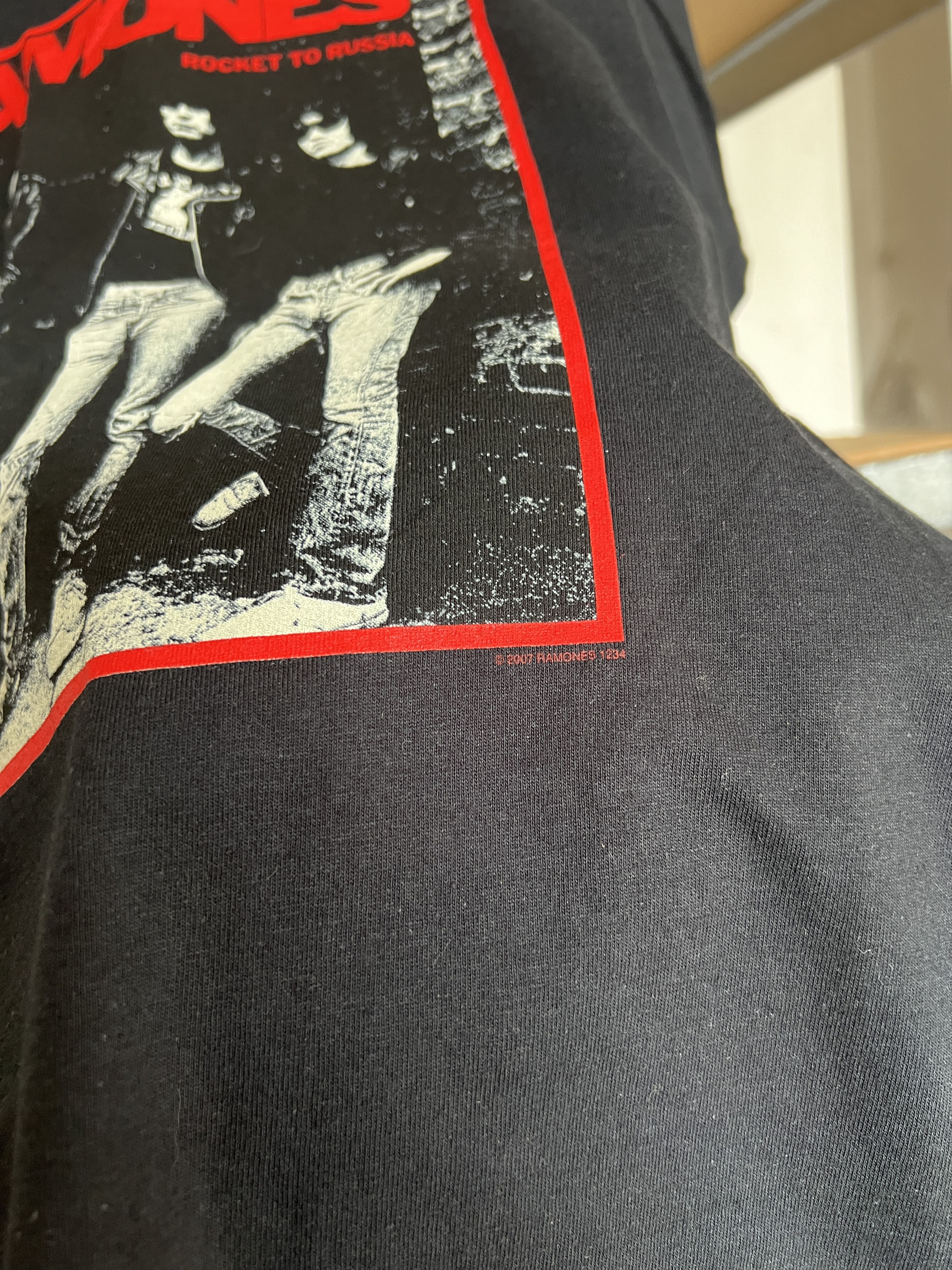 Band Tees Vintage 2007 Ramones Rockets To russia Rock Band T-shirt Size US M / EU 48-50 / 2 - 9 Thumbnail