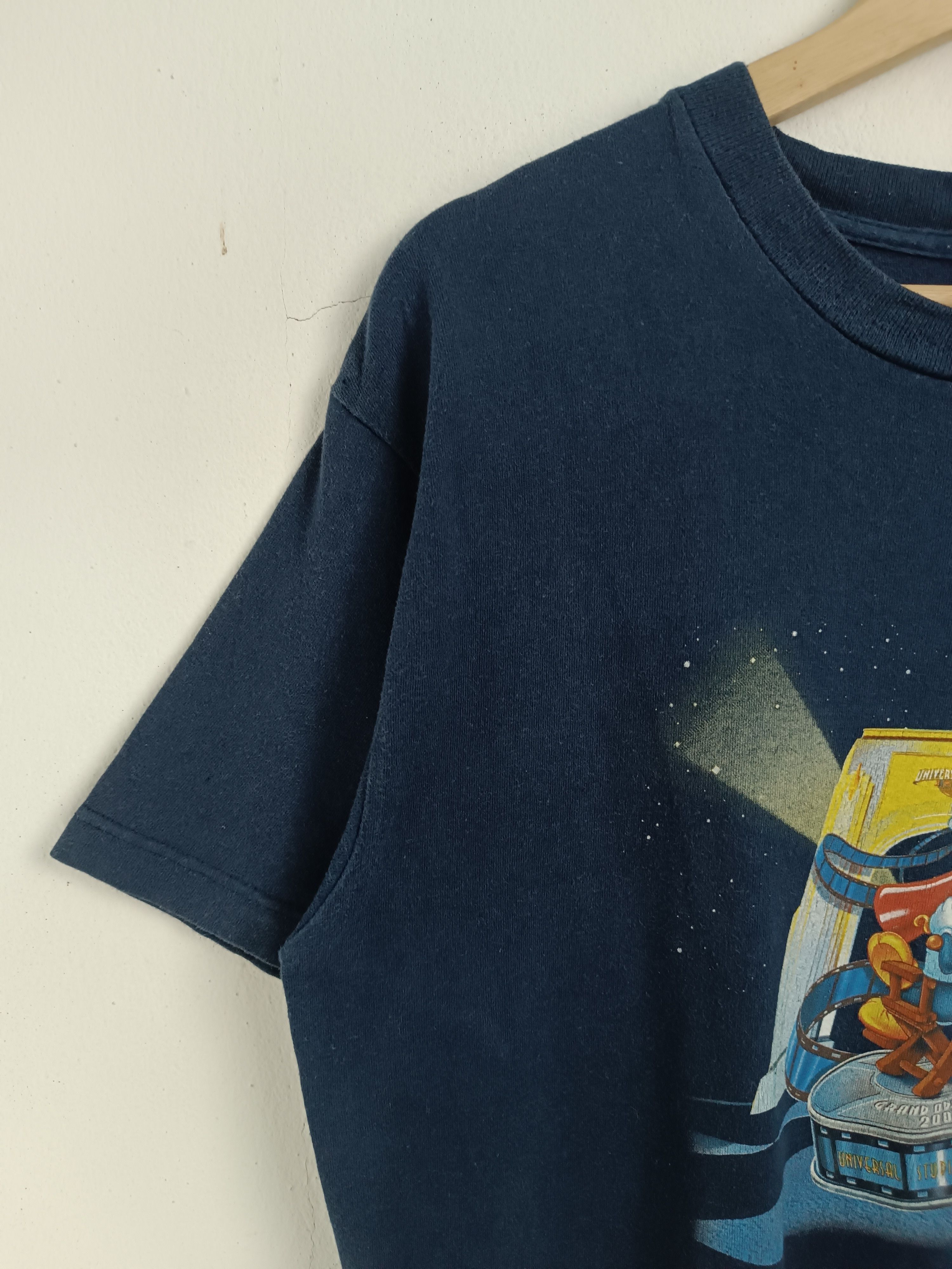 Cartoon Network VINTAGE 2001 UNIVERSAL STUDIO JAPAN FADED TEE VERY RARE Size US M / EU 48-50 / 2 - 5 Thumbnail