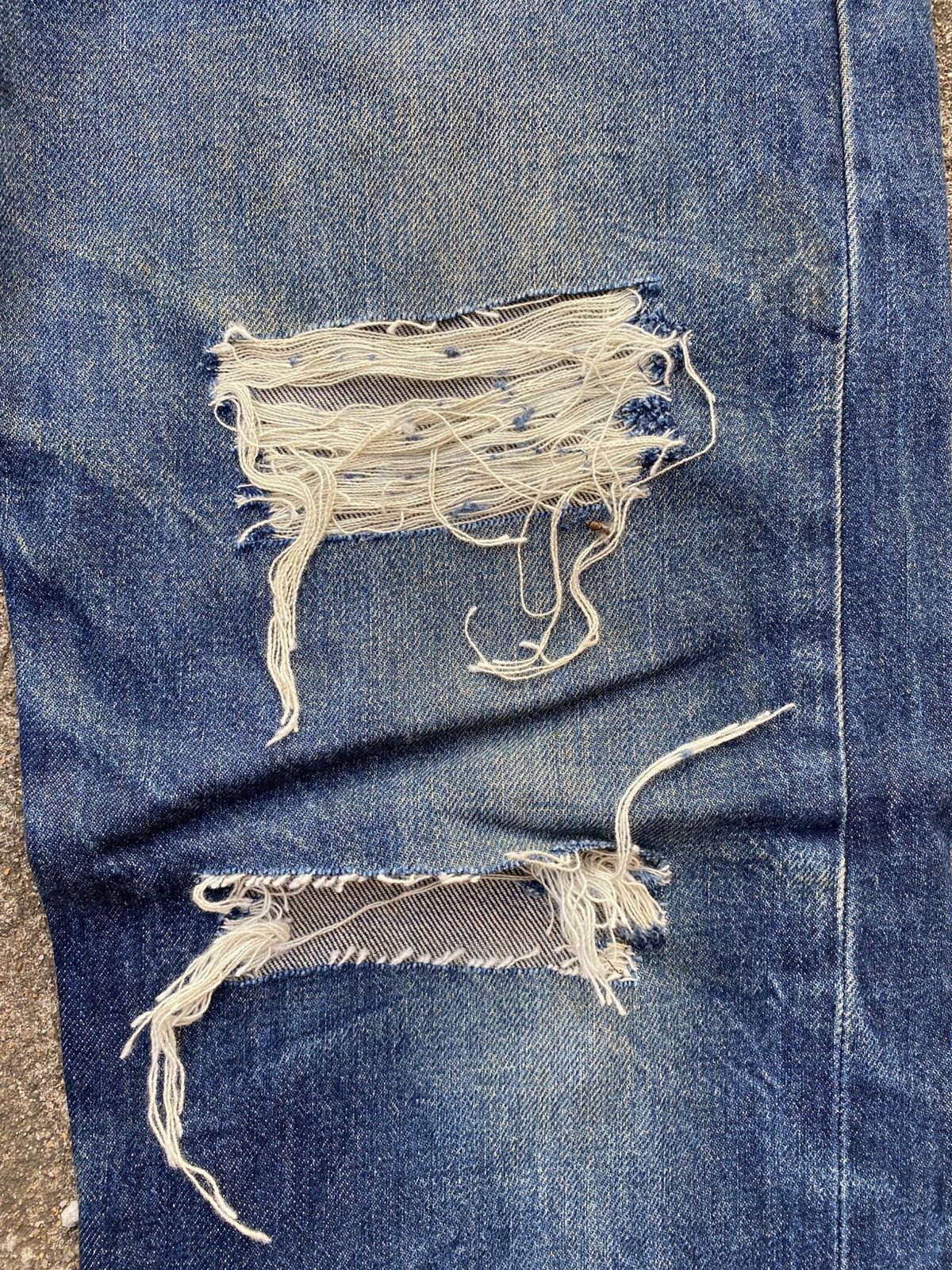 Levi's Vintage Levis 501xx Distressed Size US 32 / EU 48 - 5 Thumbnail