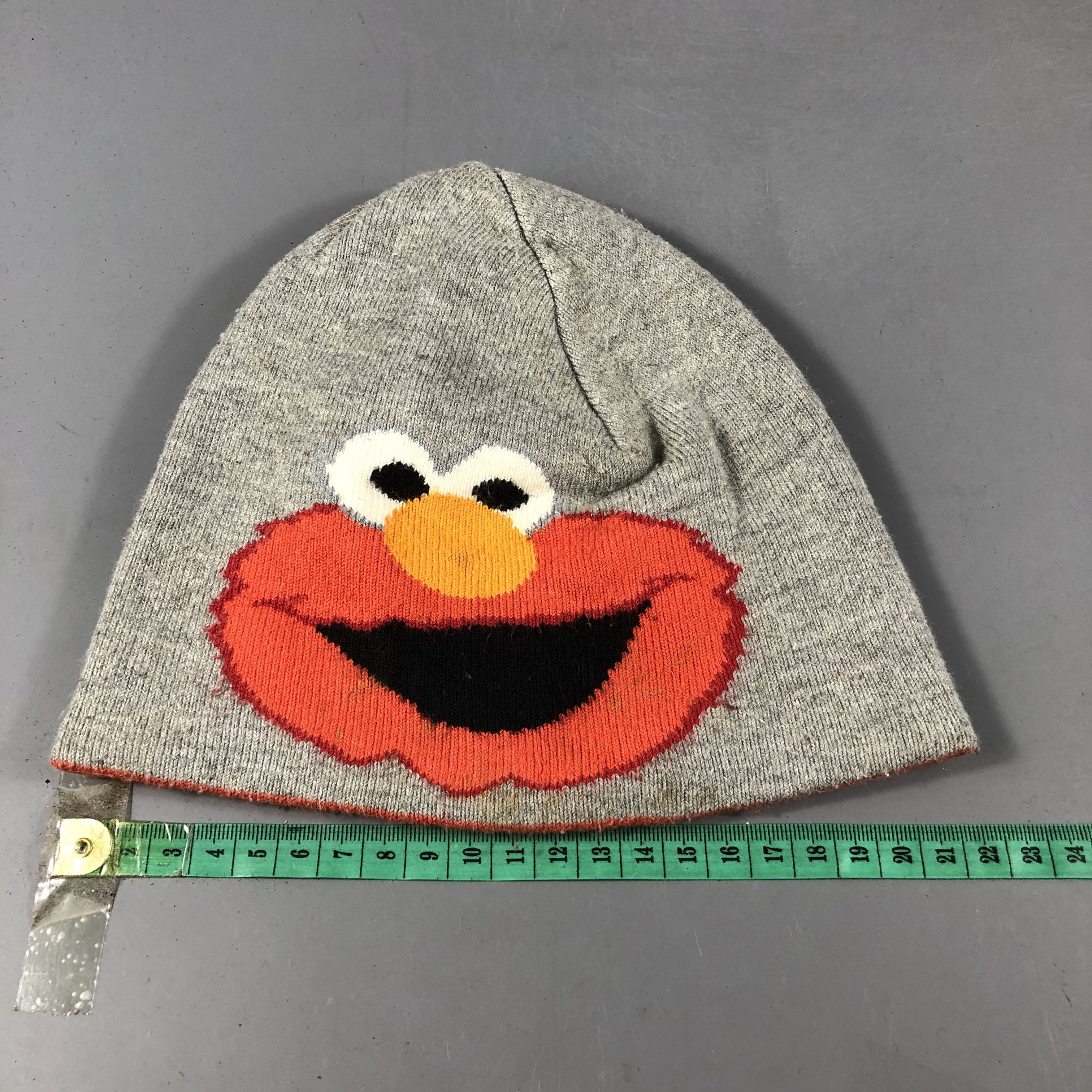 H&M Elmo Beanie Snowcap Snow Hat B1040 Size ONE SIZE - 3 Thumbnail