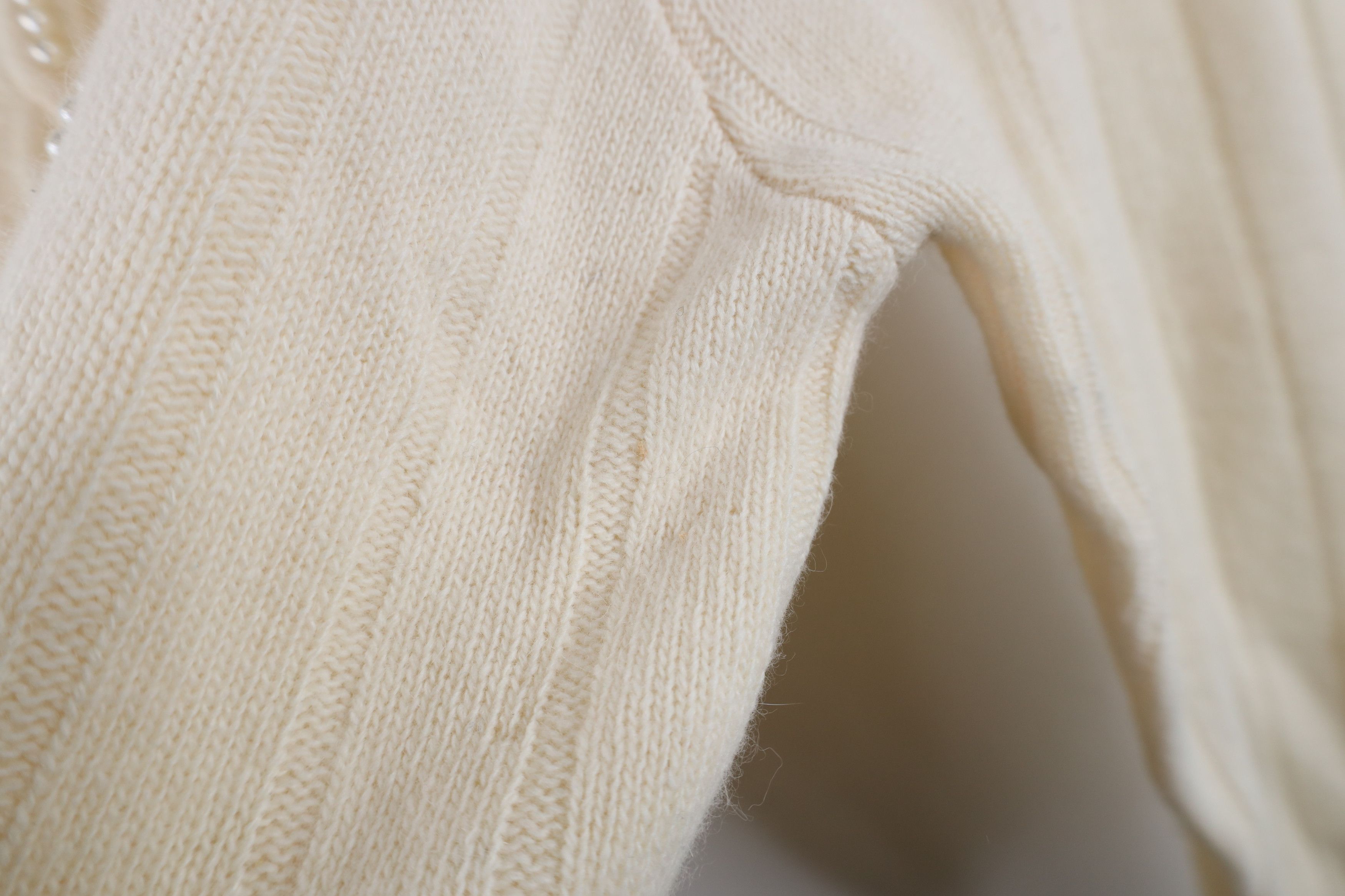 Vintage Vintage 90s Lambswool Angora Knit Cardigan Sweater Cream Size L / US 10 / IT 46 - 10 Thumbnail