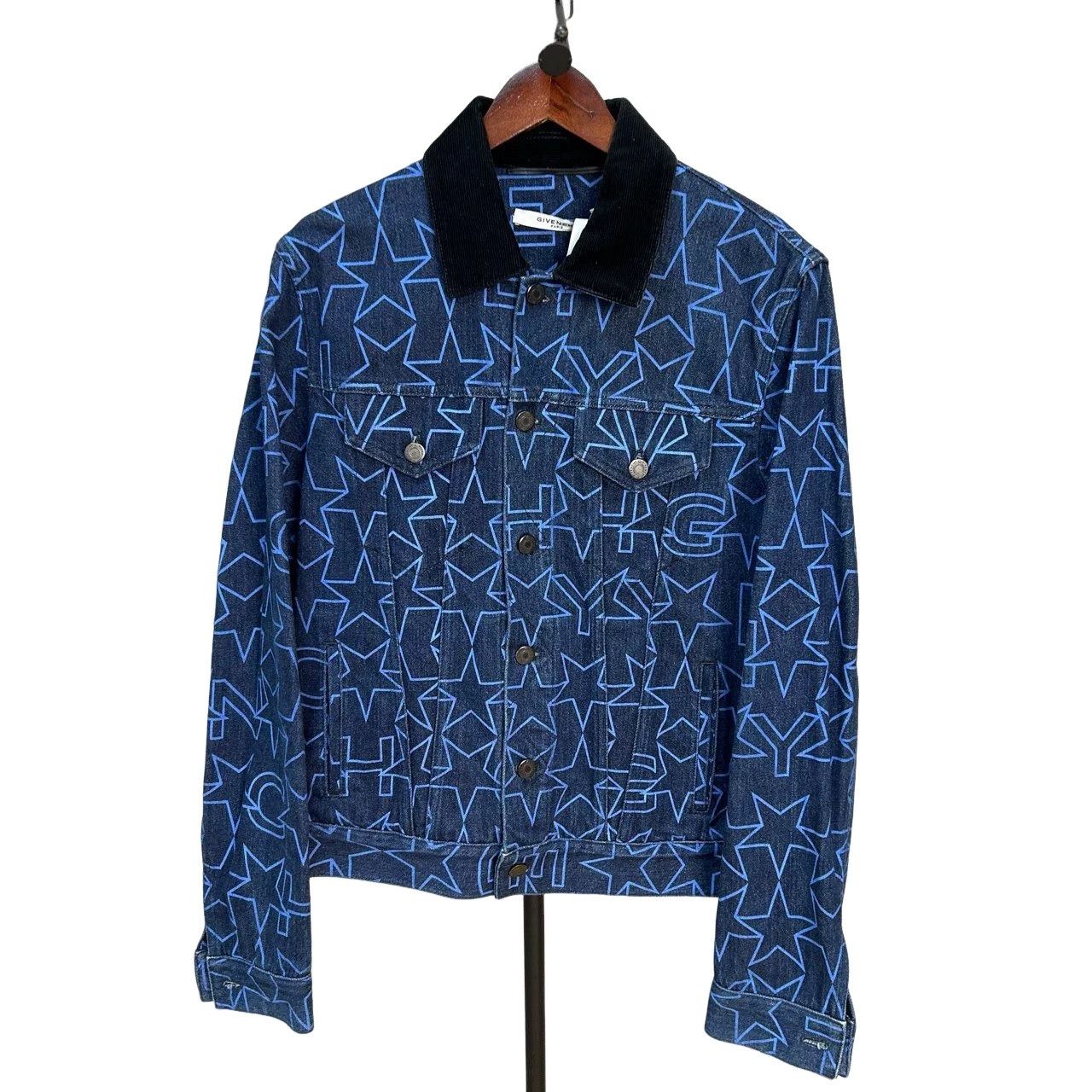 Givenchy Givenchy Blue Star Print Denim Jacket Size L Size US L / EU 52-54 / 3 - 1 Thumbnail