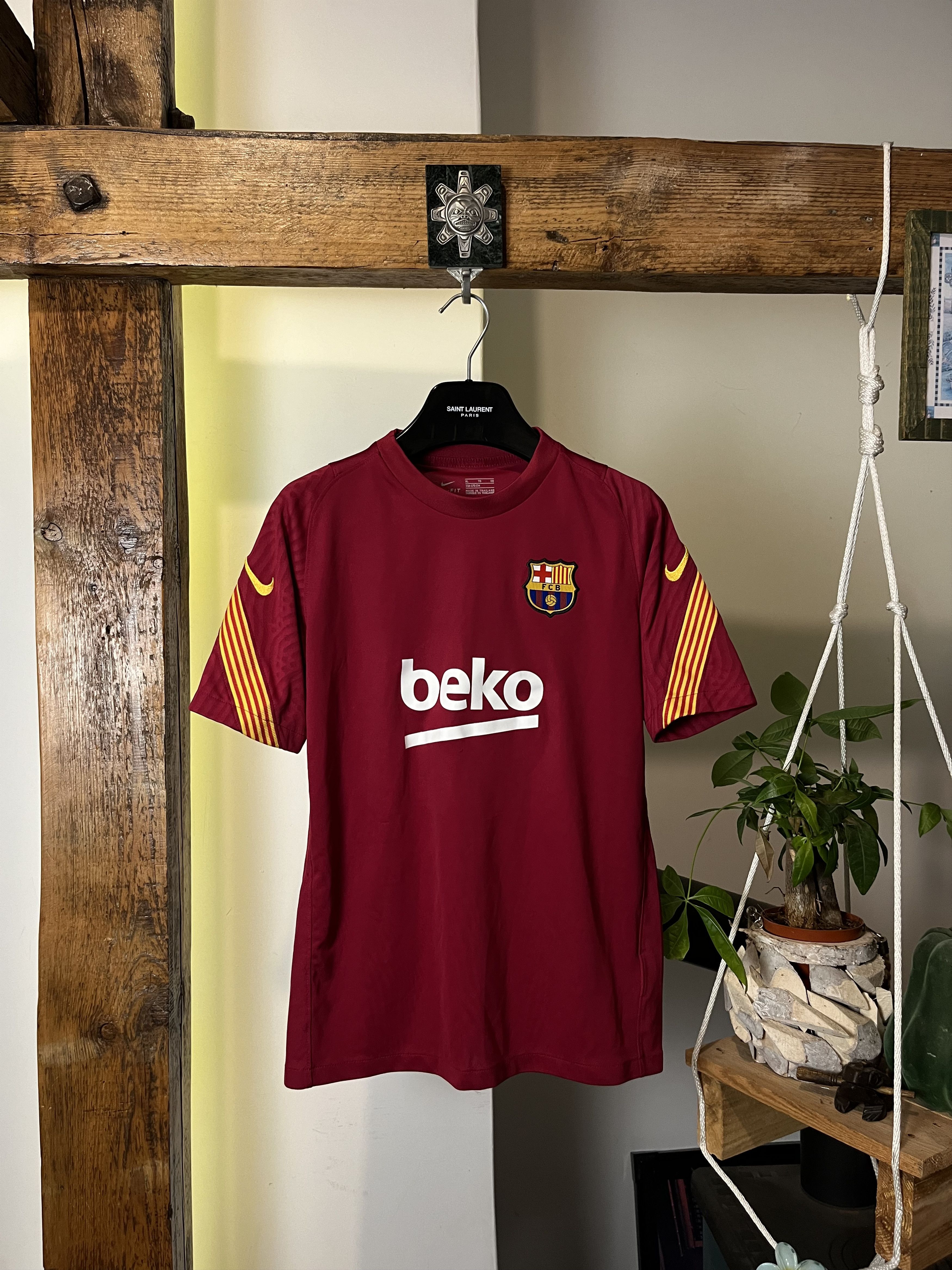 Nike Nike Jr Fc Barcelona Breathe Strike Size US M / EU 48-50 / 2 - 1 Thumbnail