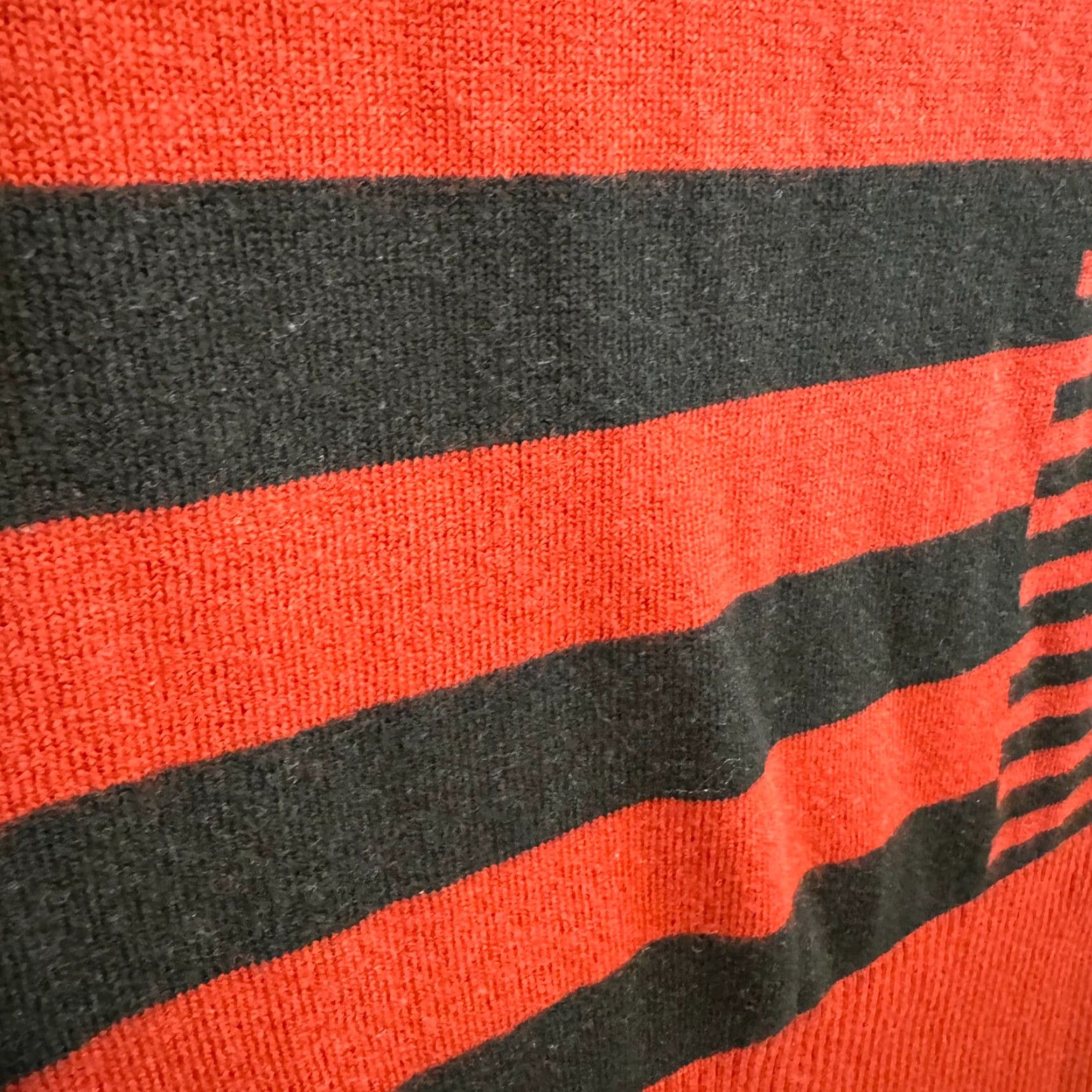 Vintage VINTAGE Bisou Bisou Sweater Dress L Red Striped Cowl Neck Long Sleeve Women Size L / US 10 / IT 46 - 5 Thumbnail