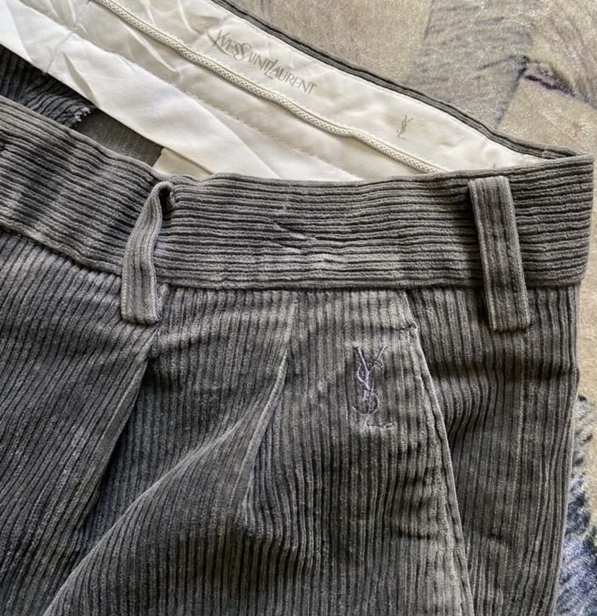 Yves Saint Laurent Vintage YSL Yves Saint Laurent sun Faded Corduroy Pants Size US 36 / EU 52 - 2 Thumbnail