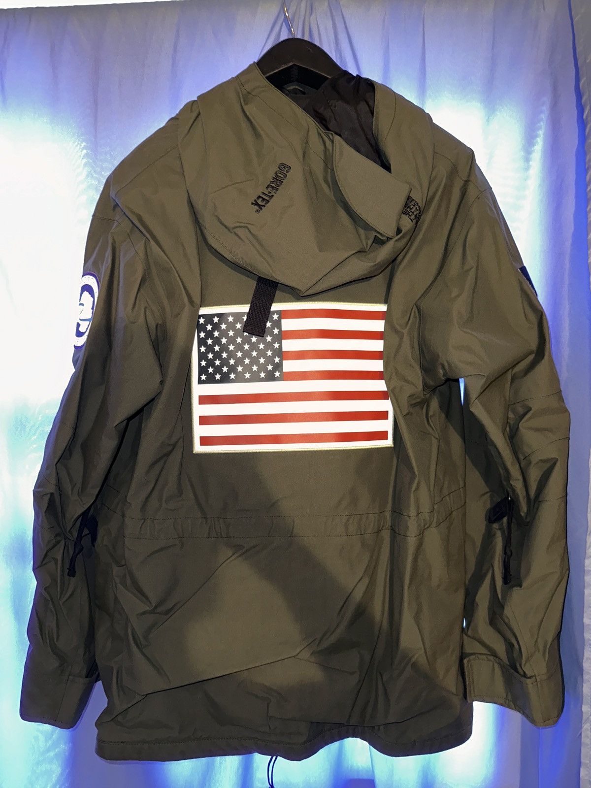 Supreme × The North Face Supreme The North Face Trans Antarctic Olive Size Medium Size US M / EU 48-50 / 2 - 2 Thumbnail