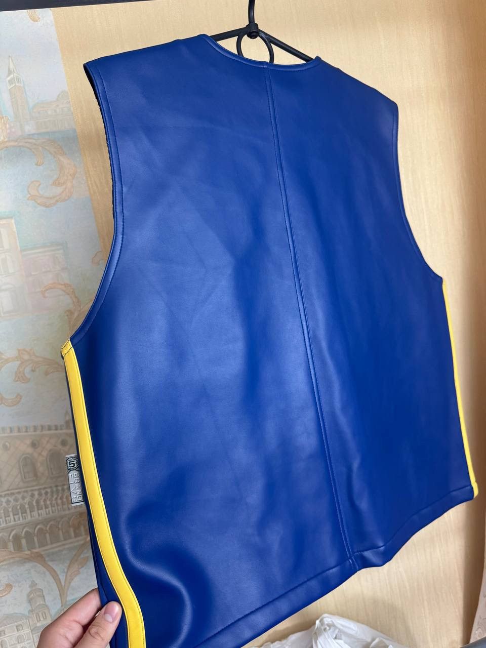 Other BRAND FIVE VESTS Size US L / EU 52-54 / 3 - 6 Thumbnail