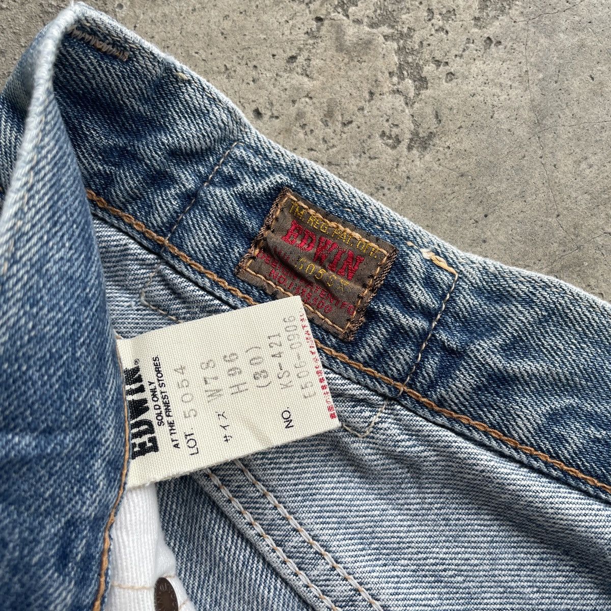 Japanese Brand Vintage Edwin 505 Distressed Denim Faded Jeans Pants W30 Size US 30 / EU 46 - 6 Thumbnail