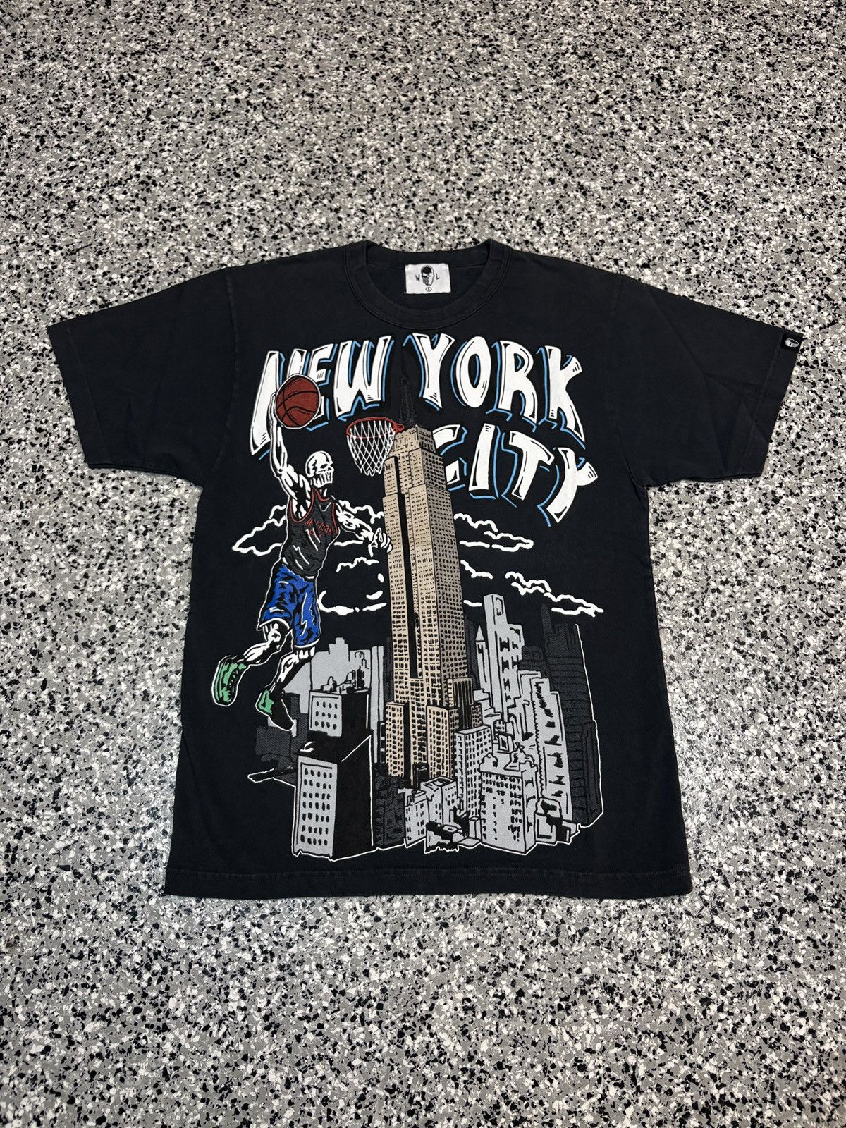 NBA × Warren Lotas 2023 Warren Lotas X NBA “NEW YORK CITY” Grey Shirt Size S Size US S / EU 44-46 / 1 - 1 Thumbnail