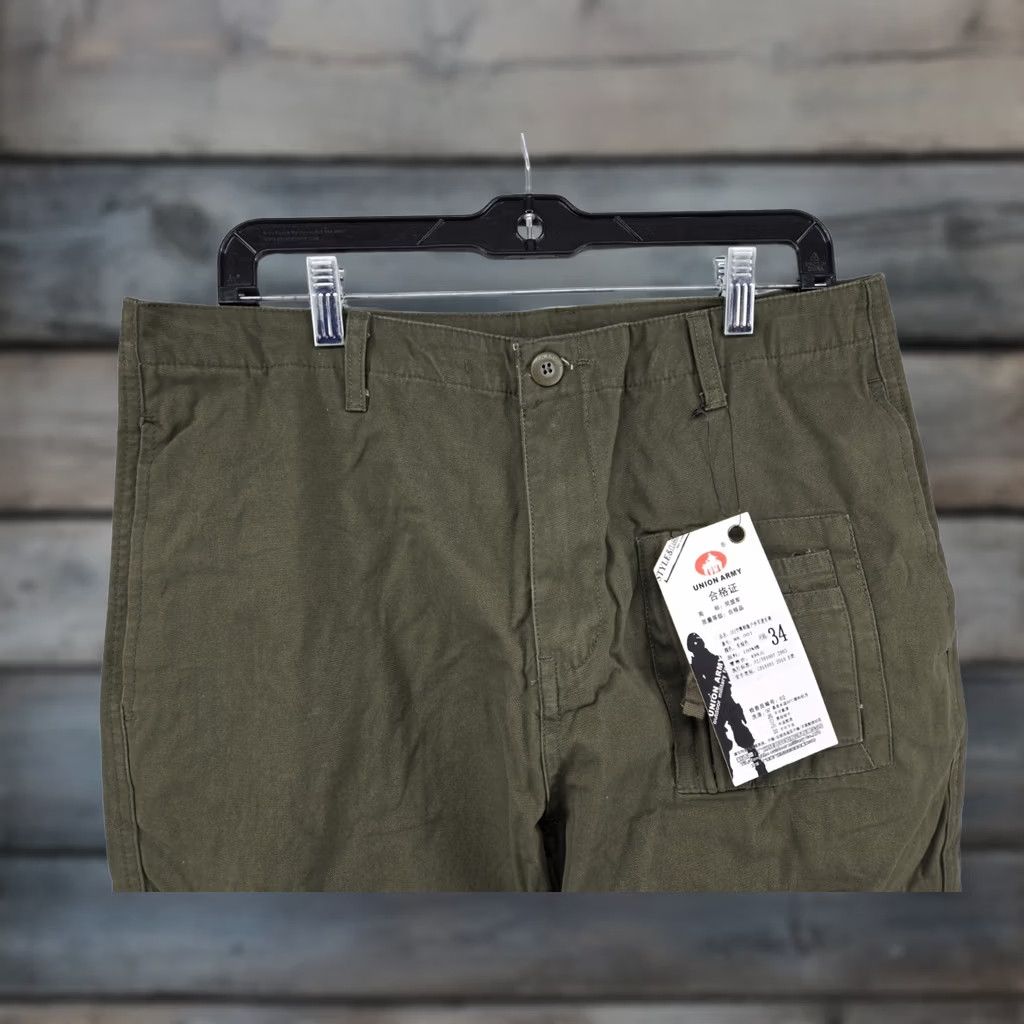 Vintage VINTAGE Union Army Green Cargo Utility Tactical Pants US Army Airborne Patch 34X32 Men Pants Regular 34 Green Cargo Pocket Army Theme 80s 90s Mens Size US 34 / EU 50 - 1 Thumbnail