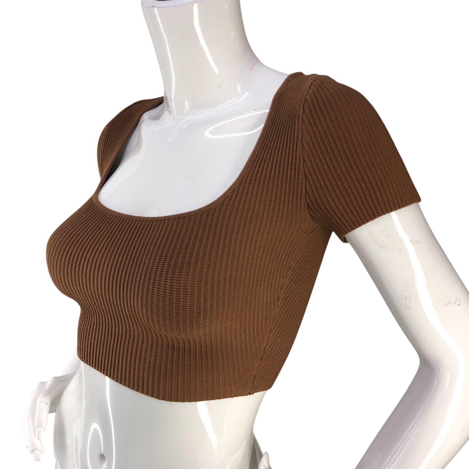 Aritzia Aritzia Babaton Size 2XS Top Sculpt Knit Square Neck Crop Size XXS / US 00 / IT 34 - 4 Thumbnail