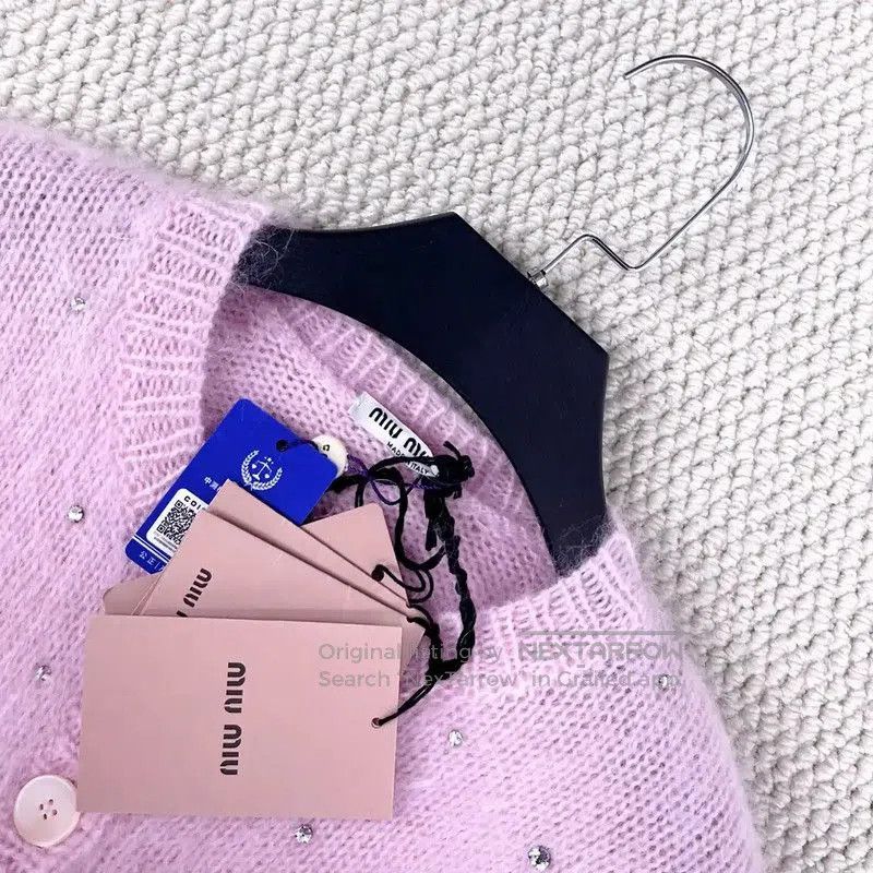 Miu Miu Miu Miu Light Pink Wool Logo Cardigan . Size L / US 10 / IT 46 - 3 Thumbnail