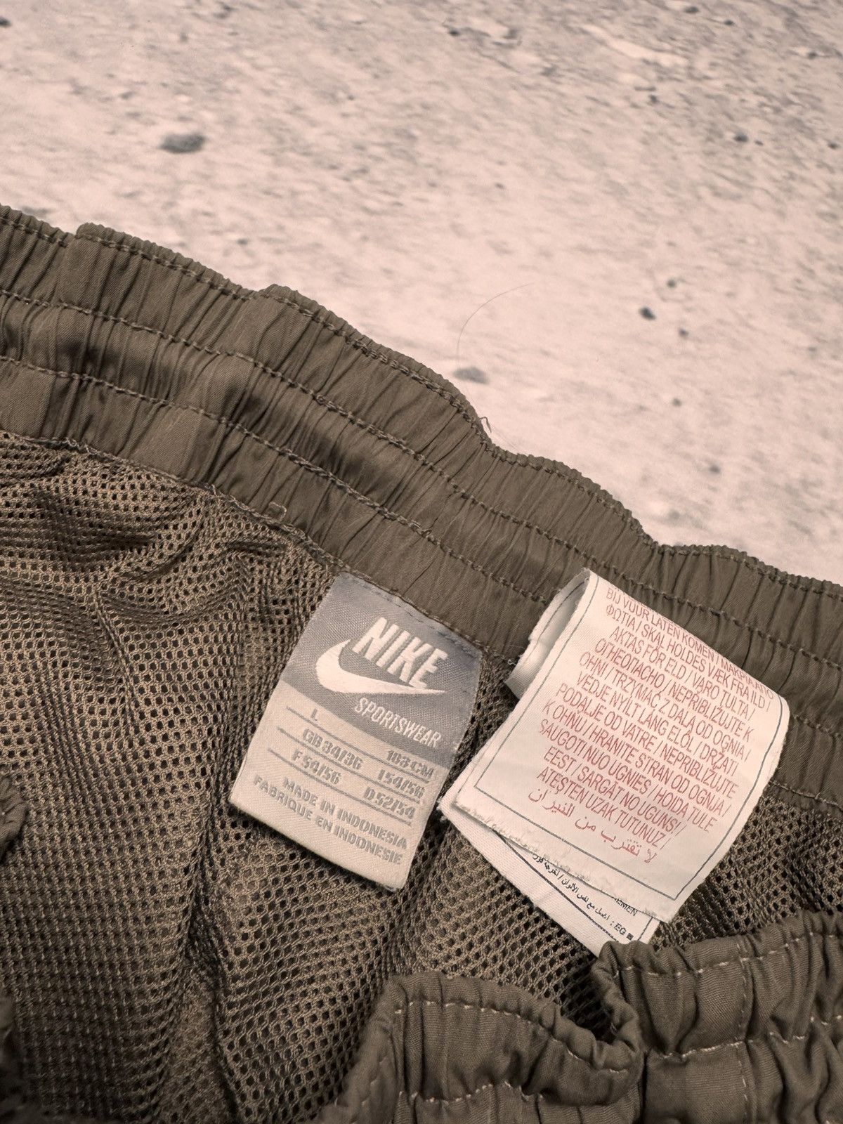 Nike × Vintage NIKE AIR VINTAGE BASIC LOGO OVERSIZE BAGGY PANTS Size US 34 / EU 50 - 6 Thumbnail