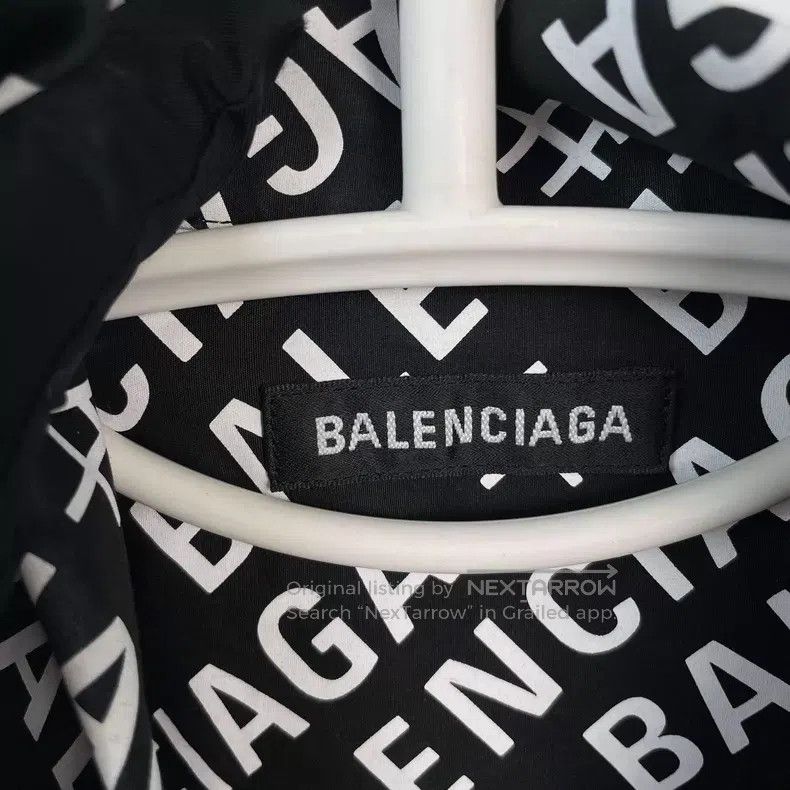 Balenciaga Balenciaga size 37 Cotton Logo all-over print long-sleeve Size US S / EU 44-46 / 1 - 6 Thumbnail