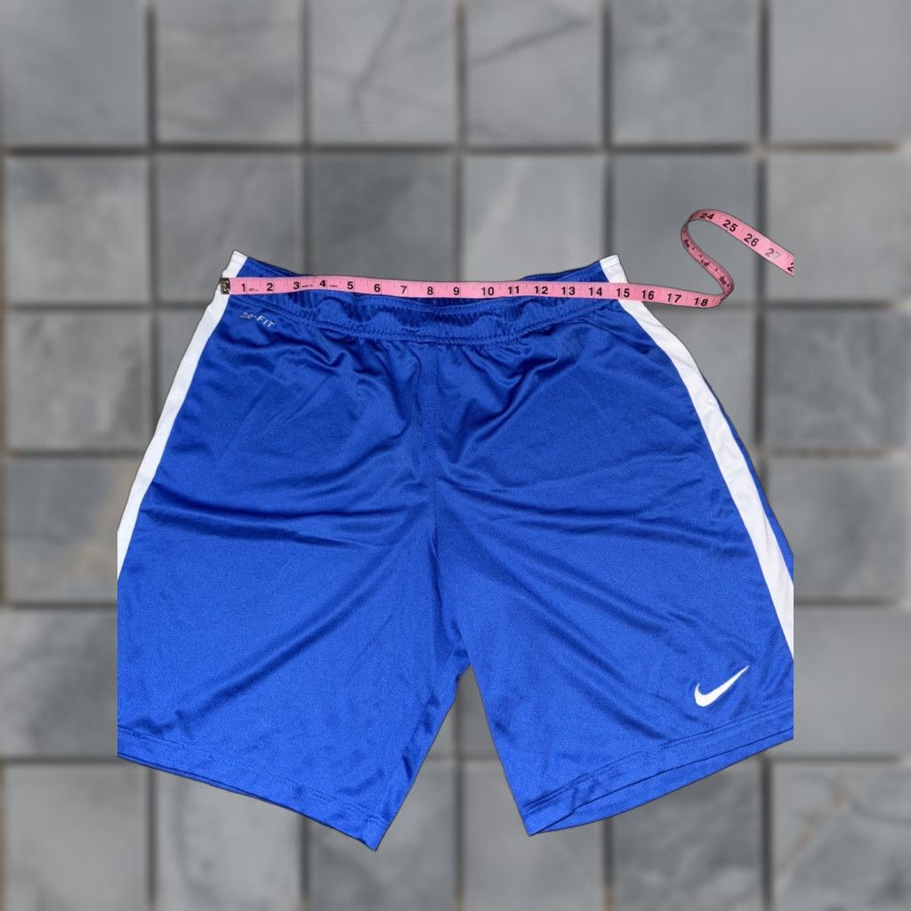 Nike Nike Running Shorts Men Blue L 30in Waist 30in Inseam Dri Fit Athletic Regular Size US 30 / EU 46 - 1 Thumbnail