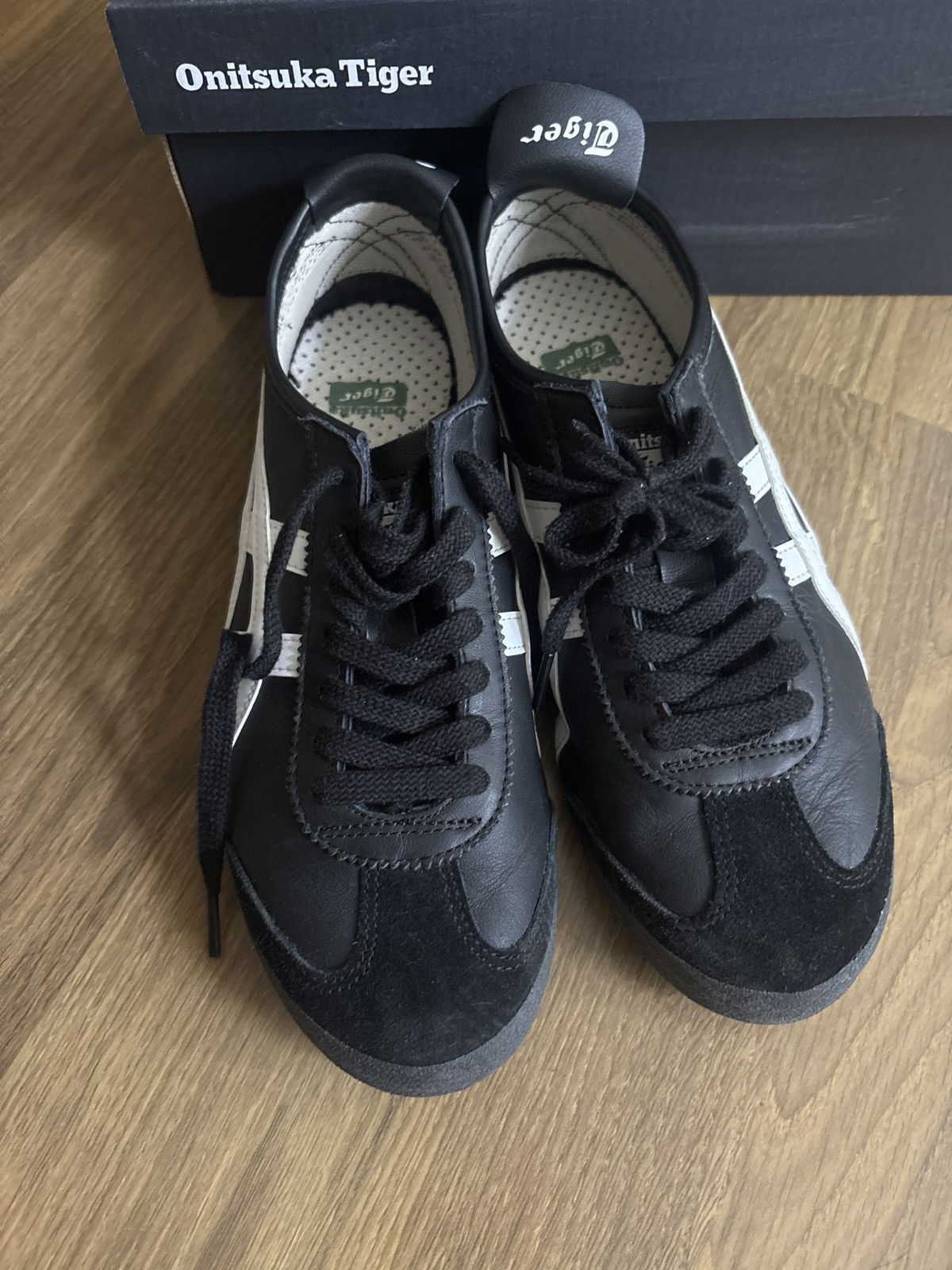 Onitsuka Tiger Onituska tiger mexico66 black white Size US 8 / EU 41 - 1 Thumbnail