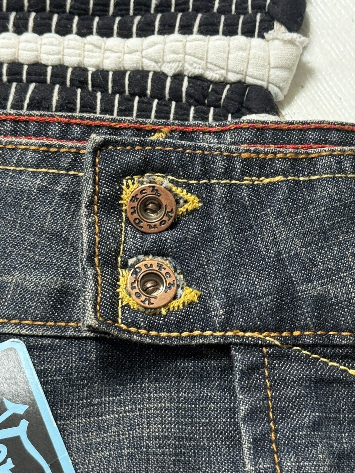Von Dutch VINTAGE VON DUTCH 2000s MINI DENIM SKIRT Size 28" / US 6 / IT 42 - 6 Thumbnail