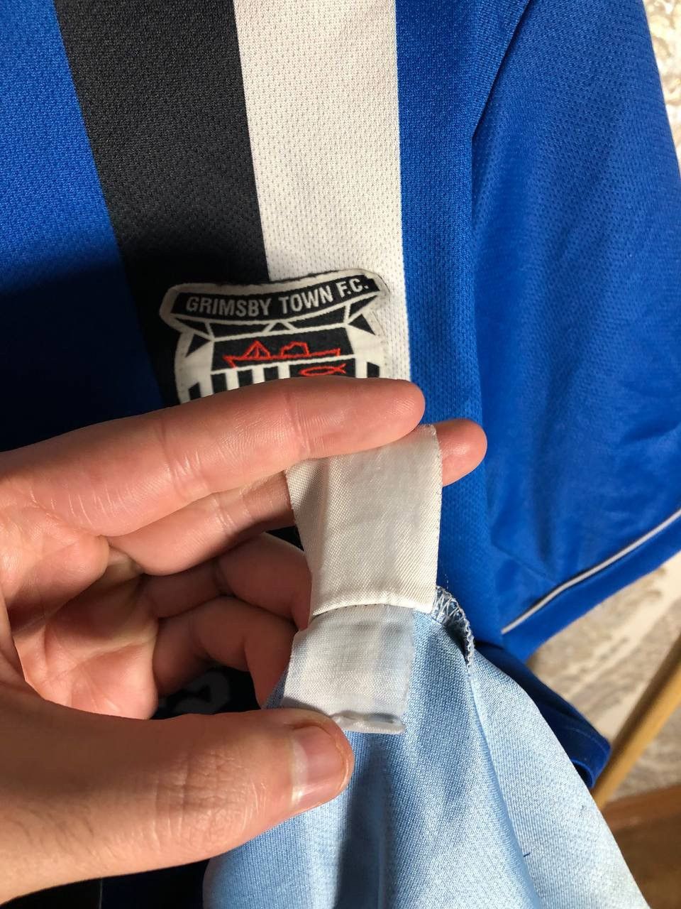 Errea VINTAGE ERREA FC GRIMSBY TOWN ENGLAND RETRO SOCCER JERSEY Size US M / EU 48-50 / 2 - 5 Thumbnail