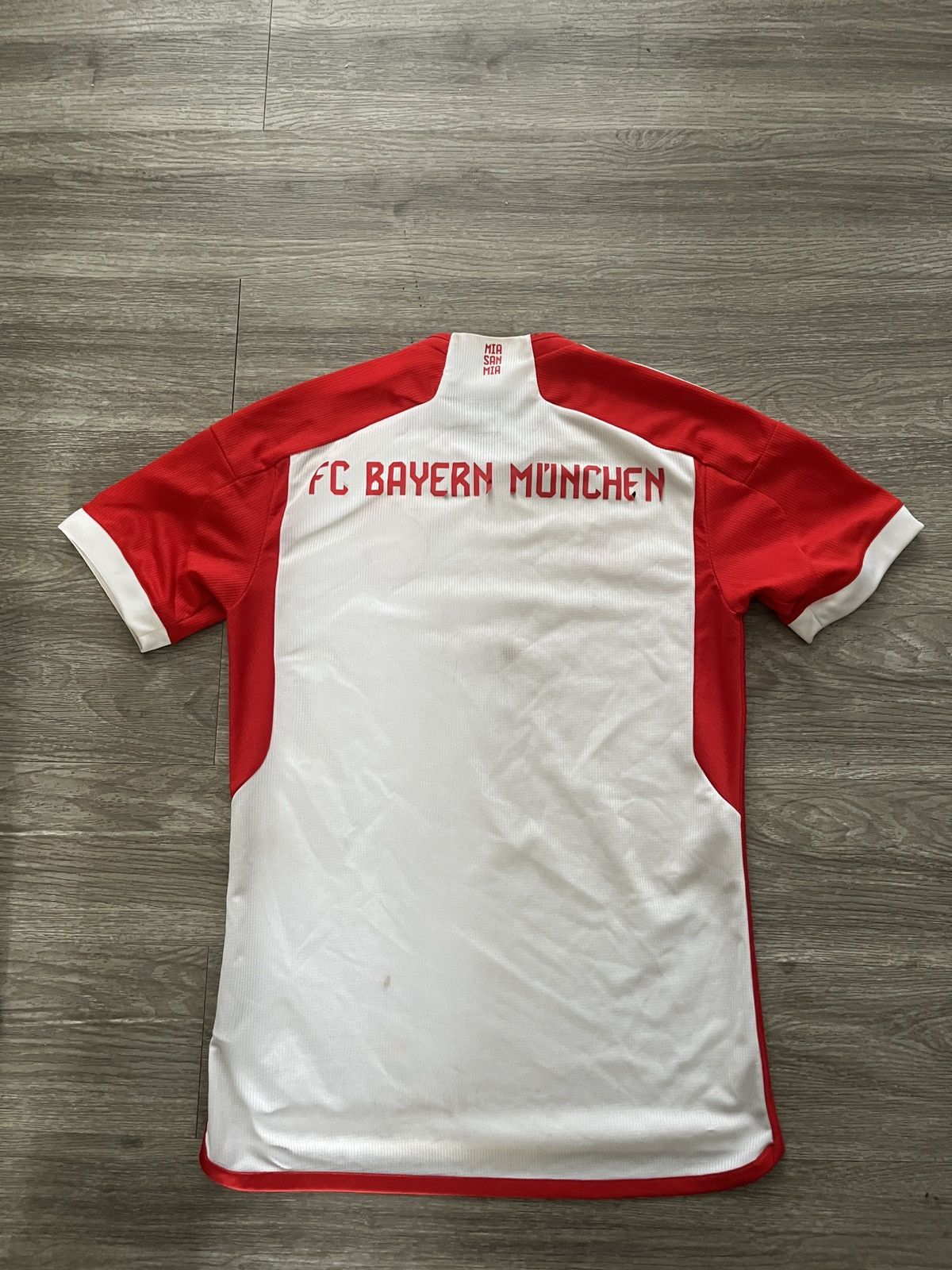 Other FC Bayern Munchen jersey Size US S / EU 44-46 / 1 - 3 Thumbnail