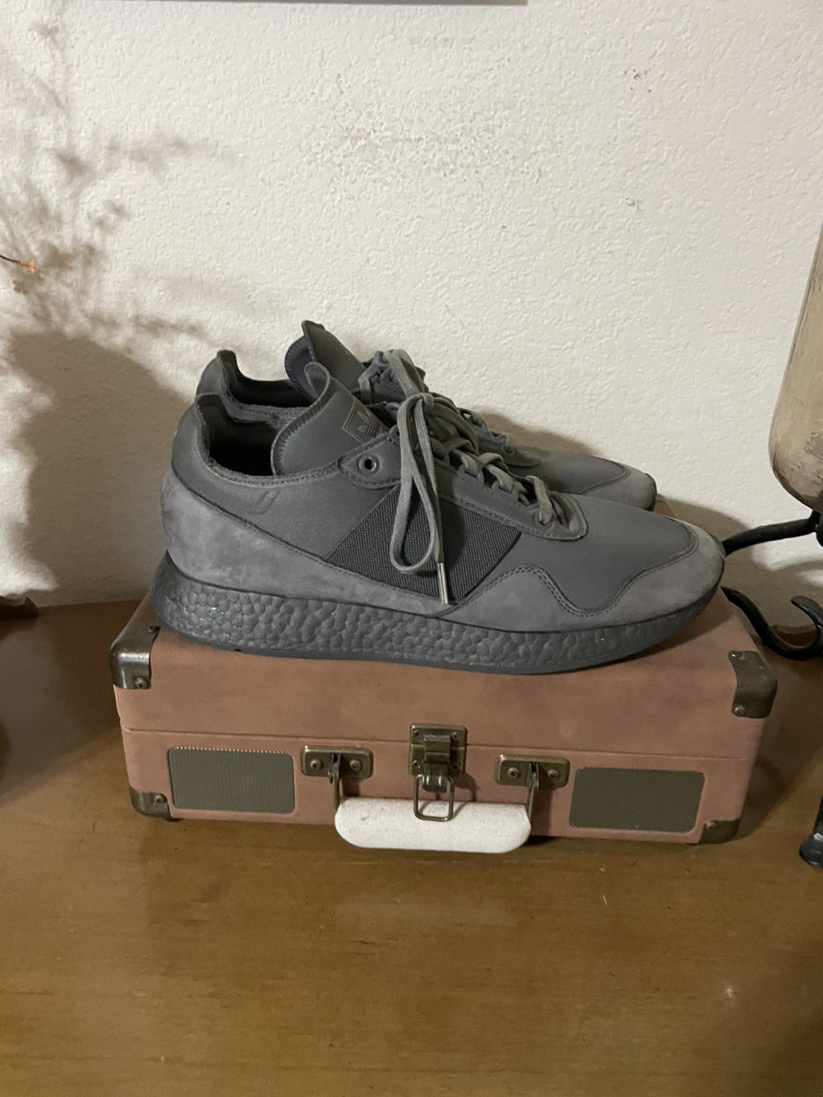 Adidas × Daniel Arsham Adidas X Daniel Asham New York Present Size US 11 / EU 44 - 5 Thumbnail