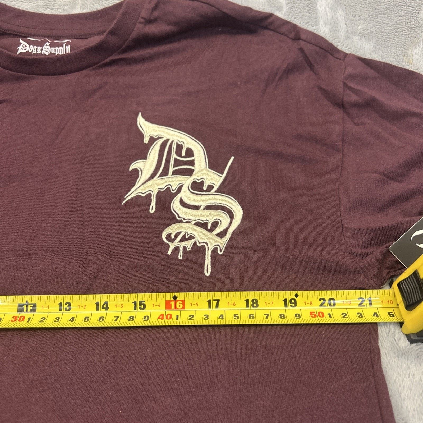 Snoop Dogg Dogg Supply Snoop Dogg Purple Logo T-Shirt S NWT Streetwear Size US S / EU 44-46 / 1 - 7 Thumbnail