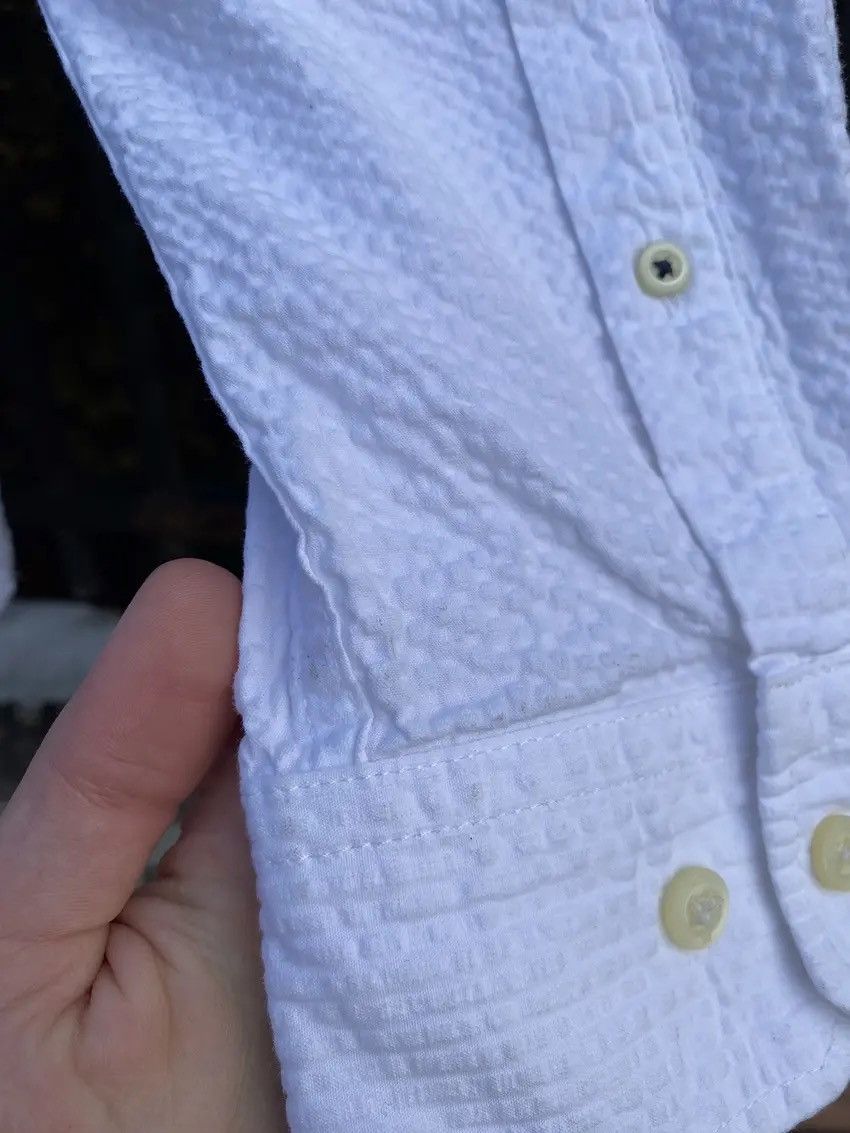 Banana Republic Vintage Banana Republic Seersucker Classic ButtonDown Shirt Size US L / EU 52-54 / 3 - 14 Thumbnail