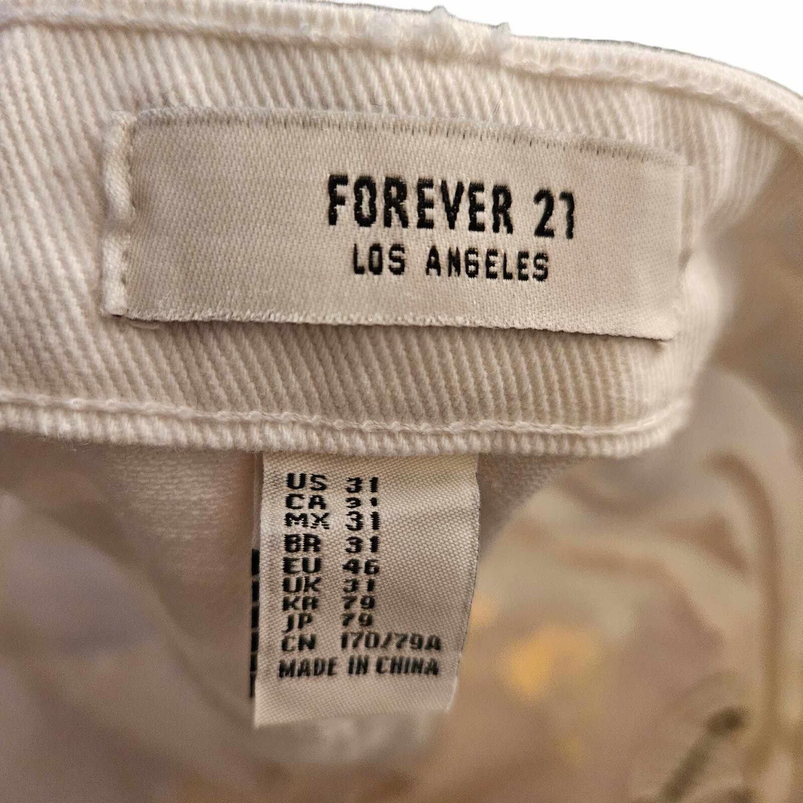 Forever 21 Forever 21 Distressed White Jeans Size 31" - 3 Thumbnail