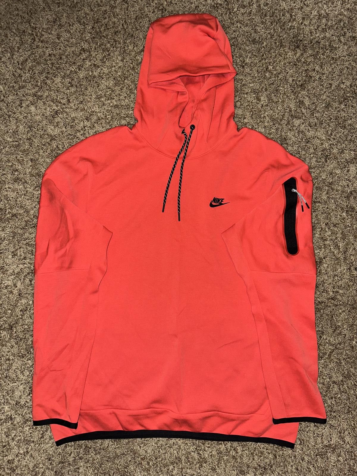 Nike Nike Sportswear Tech Fleece Full-Zip Lobster Red/Black Hoodie Sample Size US L / EU 52-54 / 3 - 1 Thumbnail
