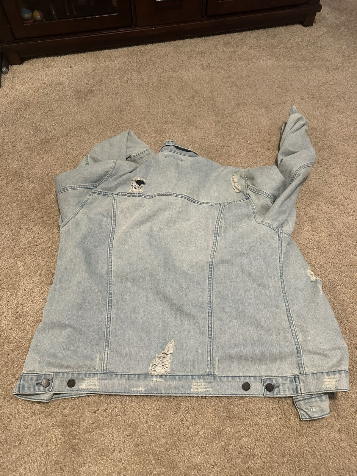 Elwood Elwood Men's XXL Distressed Denim Trucker Jean Jacket Blue Size US XXL / EU 58 / 5 - 7 Thumbnail