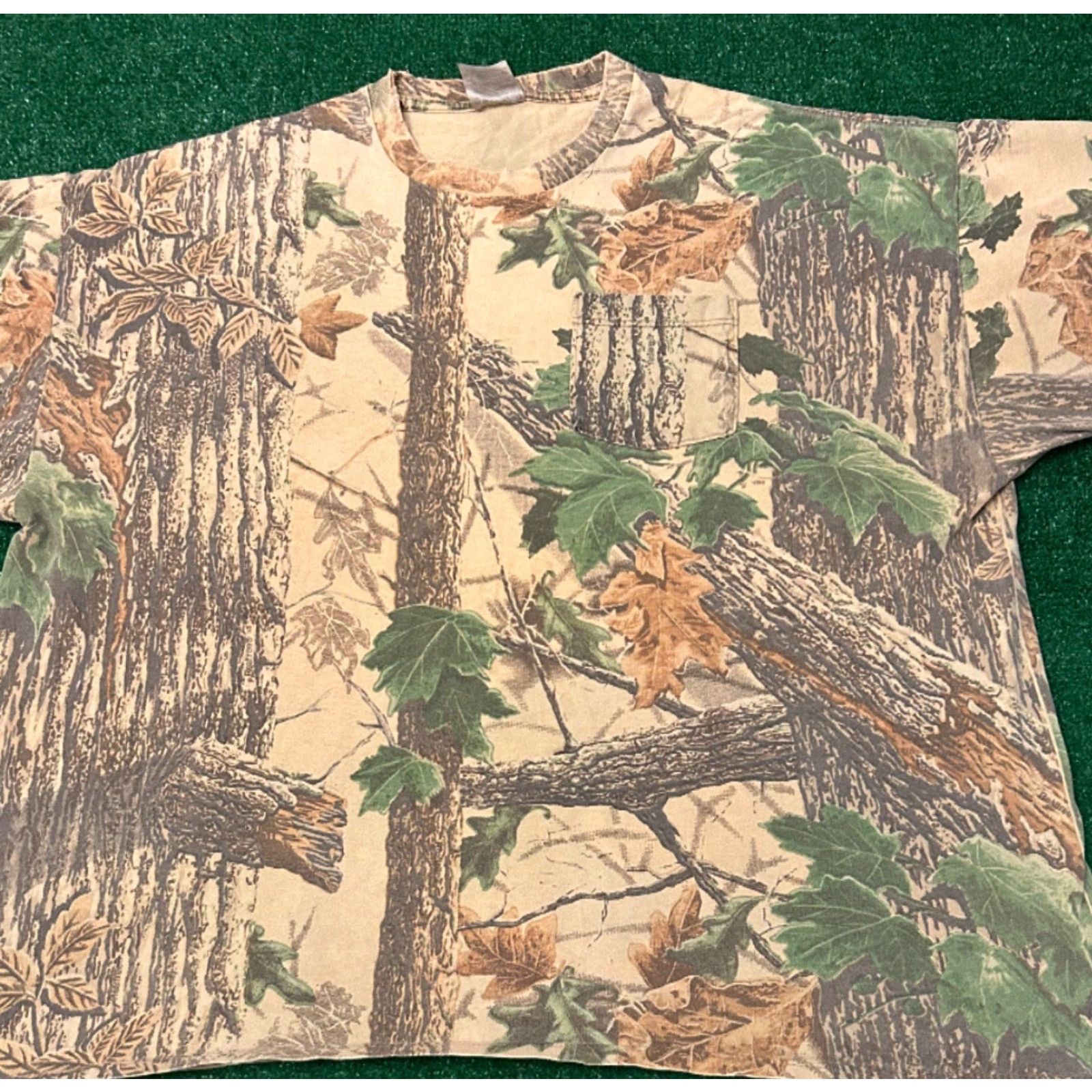 Realtree VINTAGE Realtree VTG Real Tree Camo Shirt Mens 2XL Hunter Skater 90s Y2K Camouflage Short Sleeve Hip Hop Grunge Pockets Size US XXL / EU 58 / 5 - 5 Thumbnail