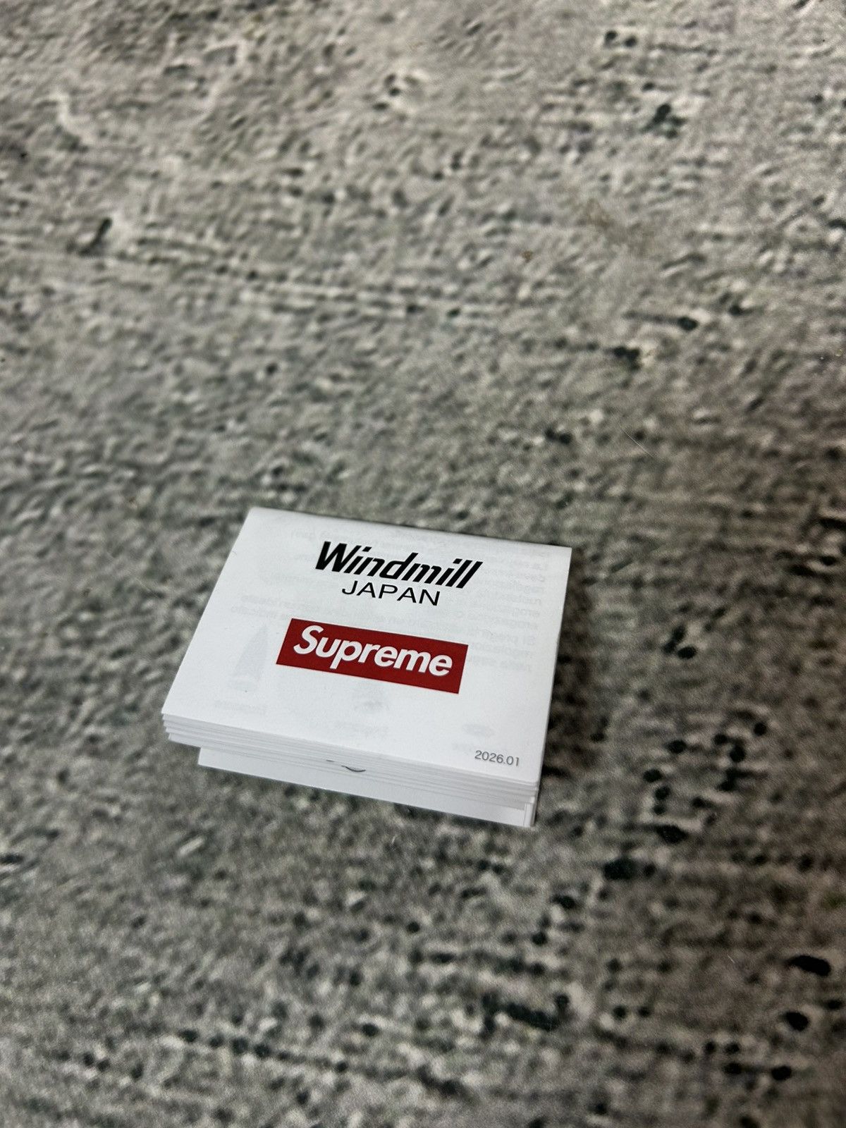Supreme Supreme Windmill Zag Ligther Black SS26 Size ONE SIZE - 6 Thumbnail