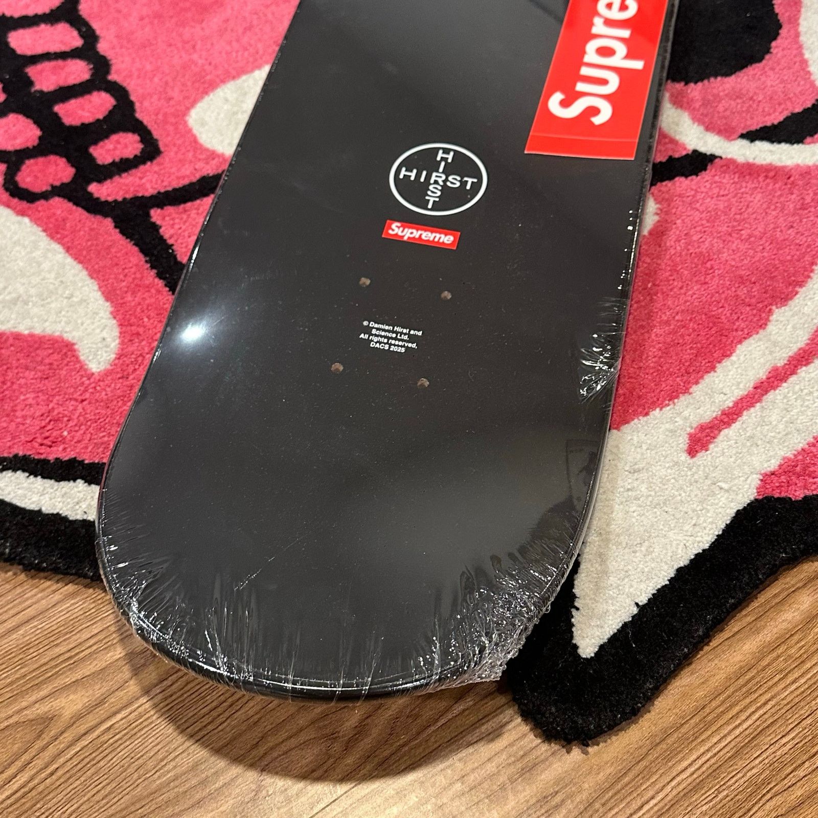 Supreme Supreme x Damien Hirst Sheep Skateboard Deck – Multicolor Size ONE SIZE - 4 Thumbnail