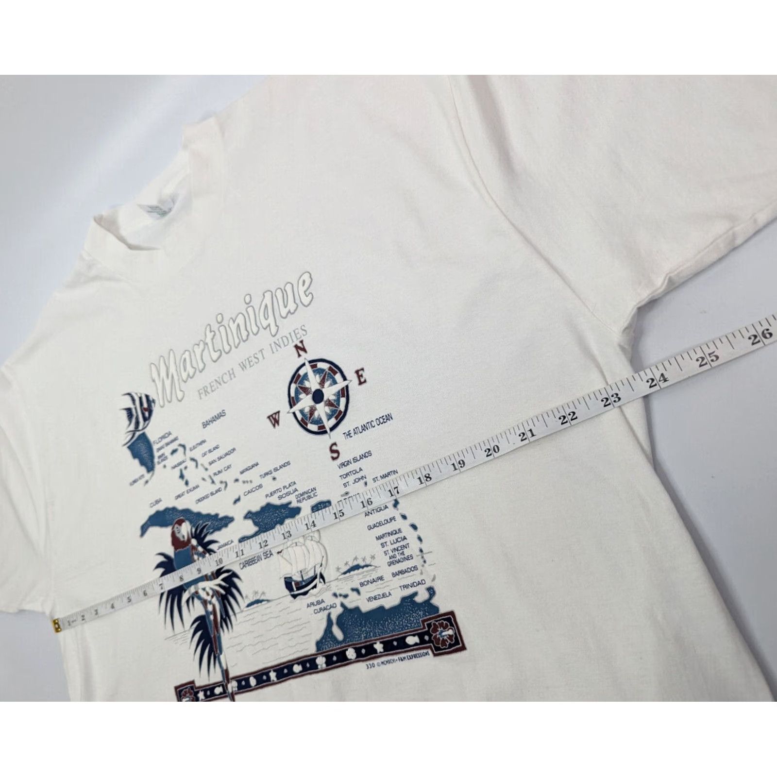 Vintage VINTAGE Floyds T-Shirt White 2XL Crew Neck Short Sleeve Graphic Print 90s Mens Souvenir Martinique White Single Stitch Size US XXL / EU 58 / 5 - 6 Thumbnail
