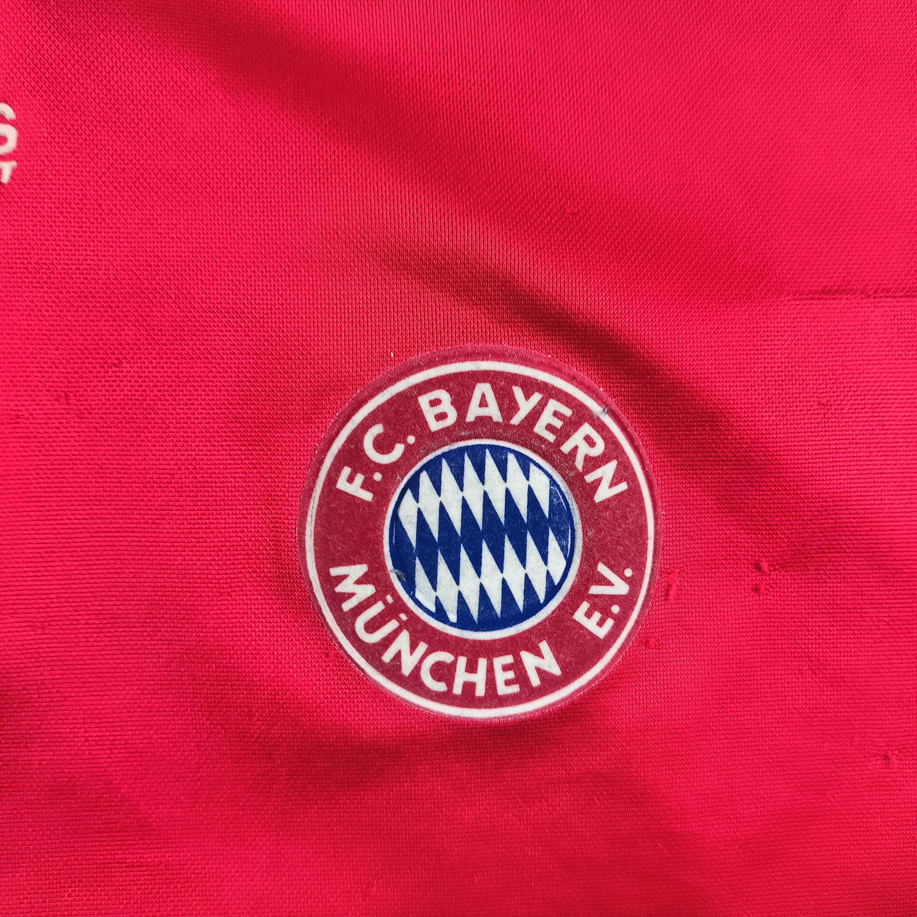 Adidas Bayern Munich 1993-95 Adidas home #9 football jersey size L Size US L / EU 52-54 / 3 - 4 Thumbnail