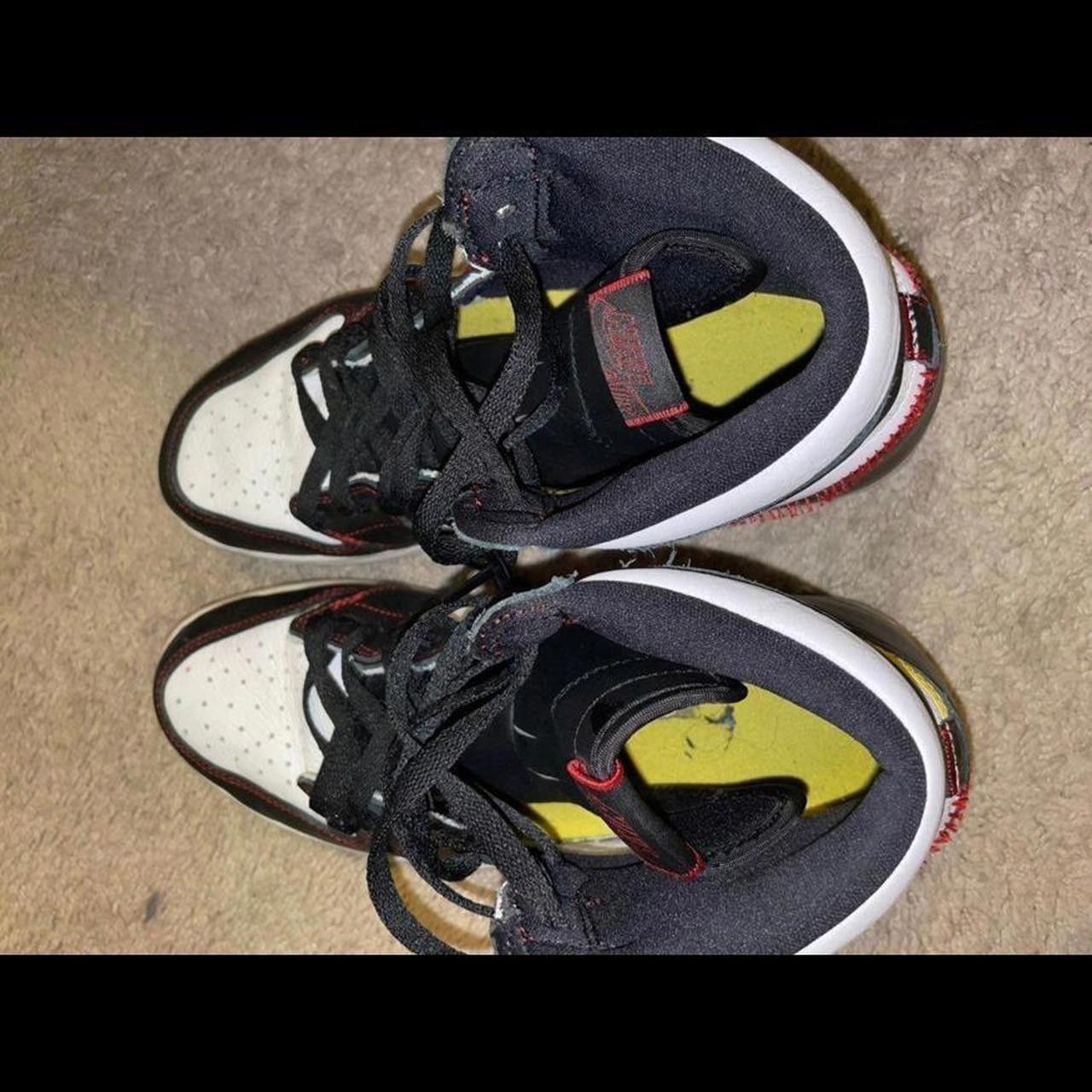 Nike Mens Nike Air Jordan 1 Size US 11.5 / EU 44-45 - 5 Thumbnail