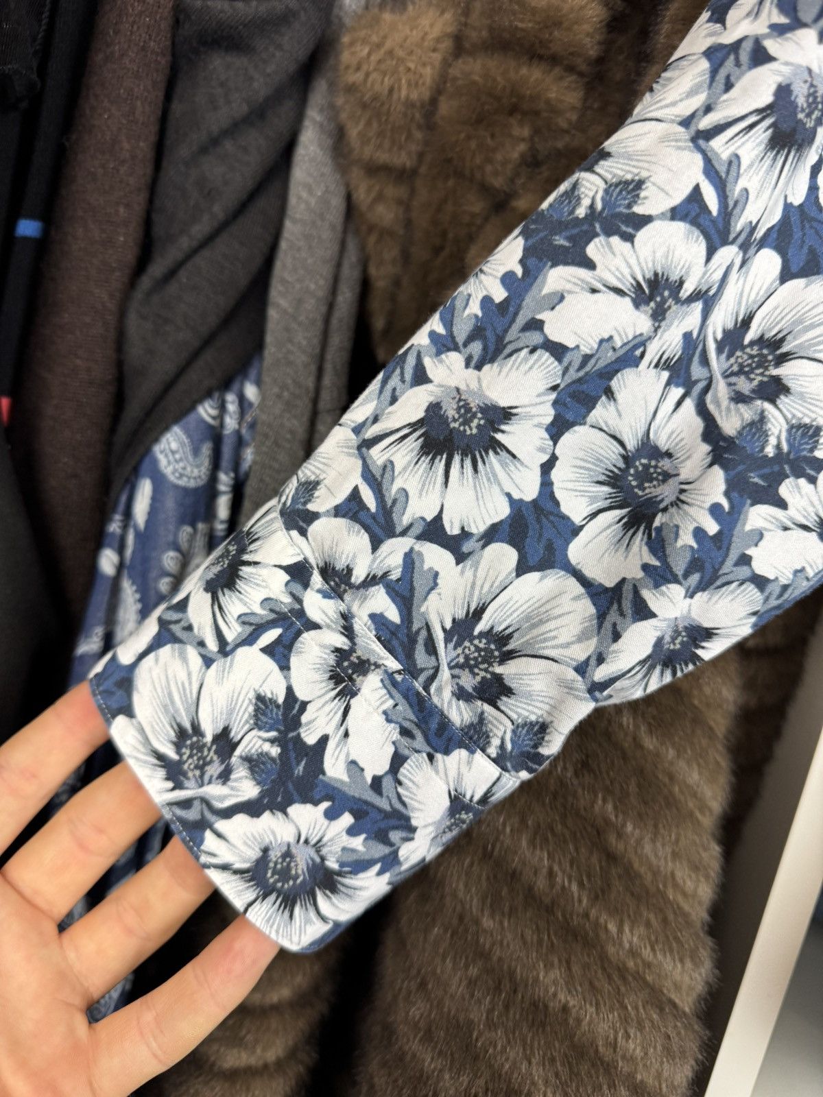 Strenstroms Stenströms Fitted Body Floral Print LS Shirt Size 17.5/44 Size US XL / EU 56 / 4 - 8 Thumbnail