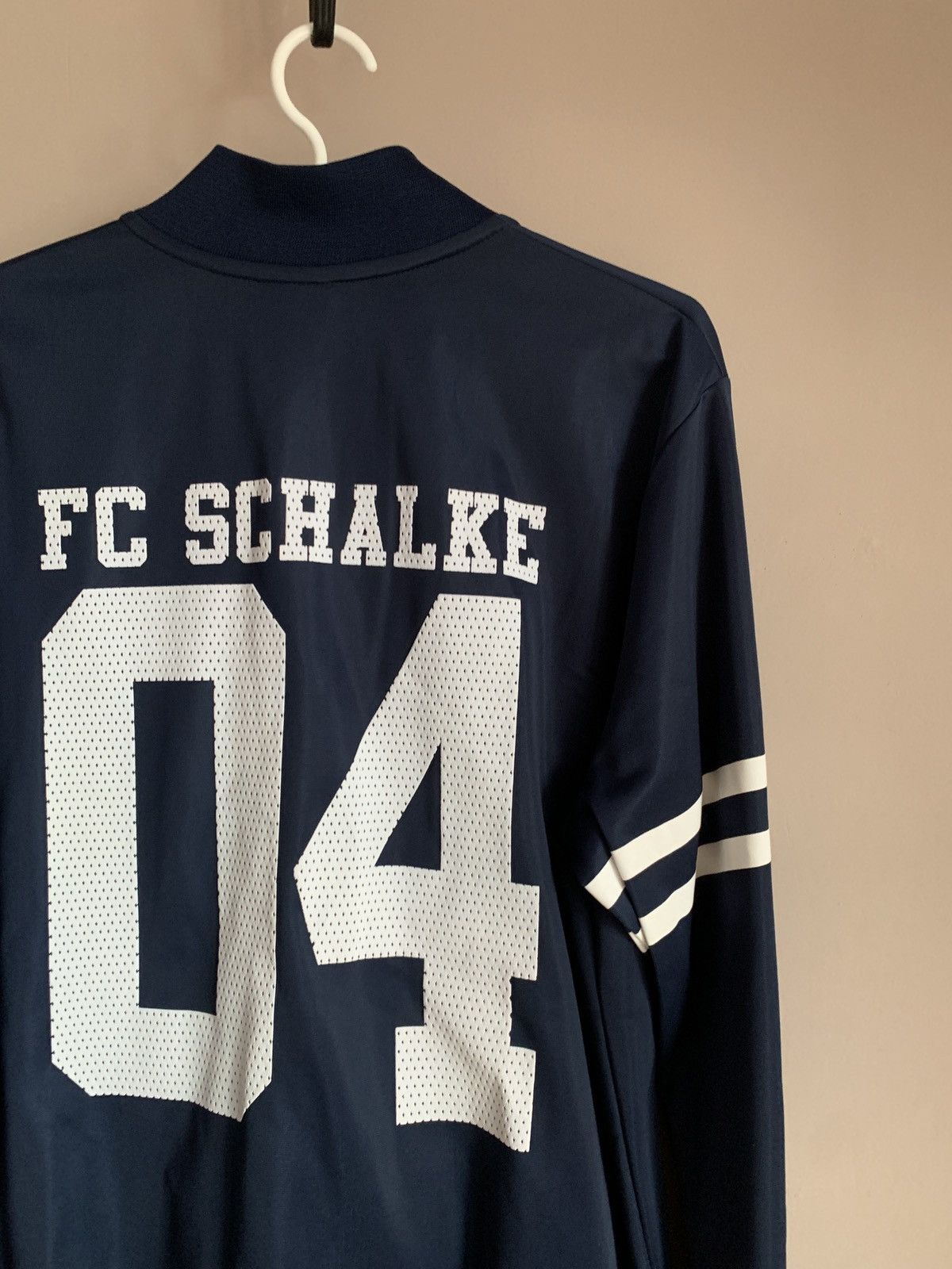 Other Schalke 04 Germany soccer football bomber jacket Retro Sz L Size US L / EU 52-54 / 3 - 6 Thumbnail